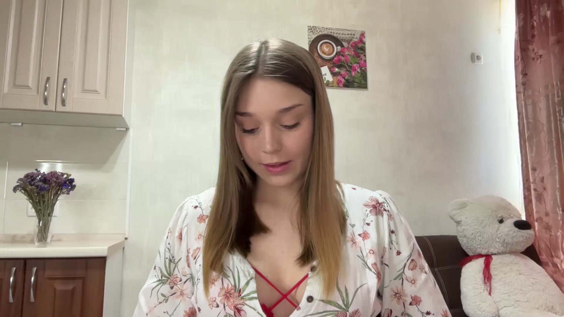 Gallery image thumbnail from SunnyyyLana's myfreecams stream on, 03/26/2026, 12:18 image 19 of 20