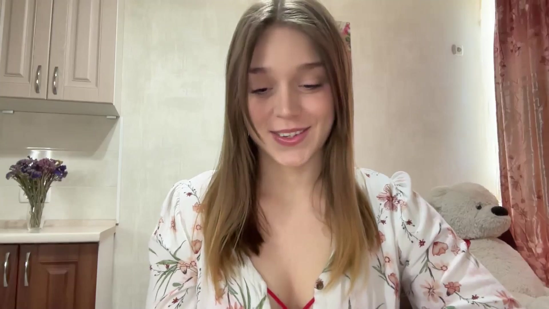 Gallery image thumbnail from SunnyyyLana's myfreecams stream on, 03/26/2026, 13:14 image 16 of 20
