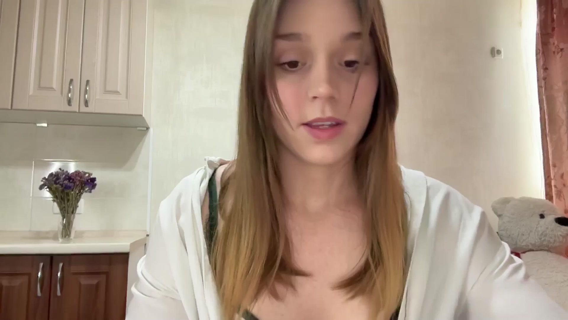 Gallery image thumbnail from SunnyyyLana's myfreecams stream on, 04/04/2026, 14:43 image 7 of 20