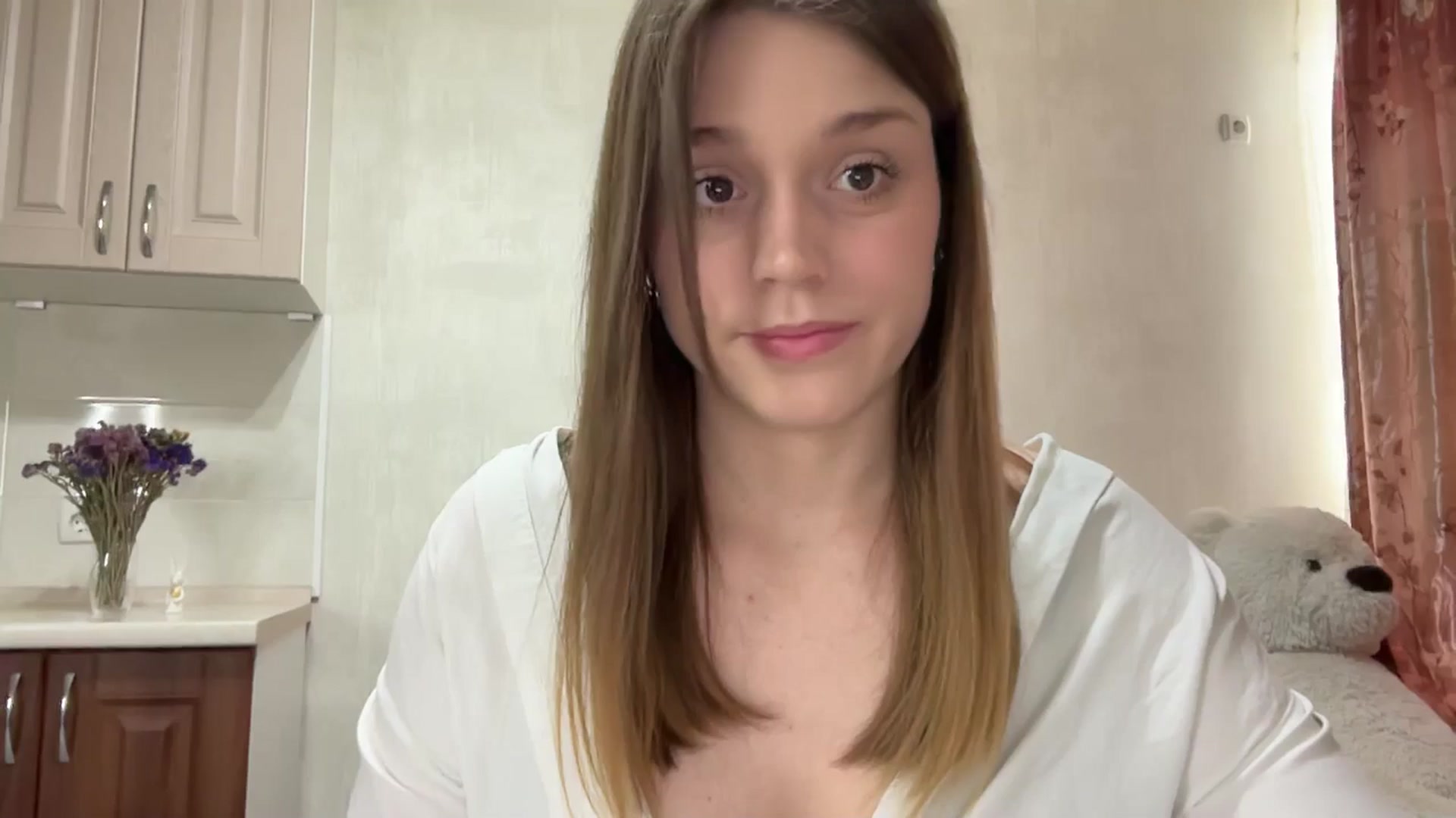 Gallery image thumbnail from SunnyyyLana's myfreecams stream on, 04/22/2026, 12:55 image 11 of 20