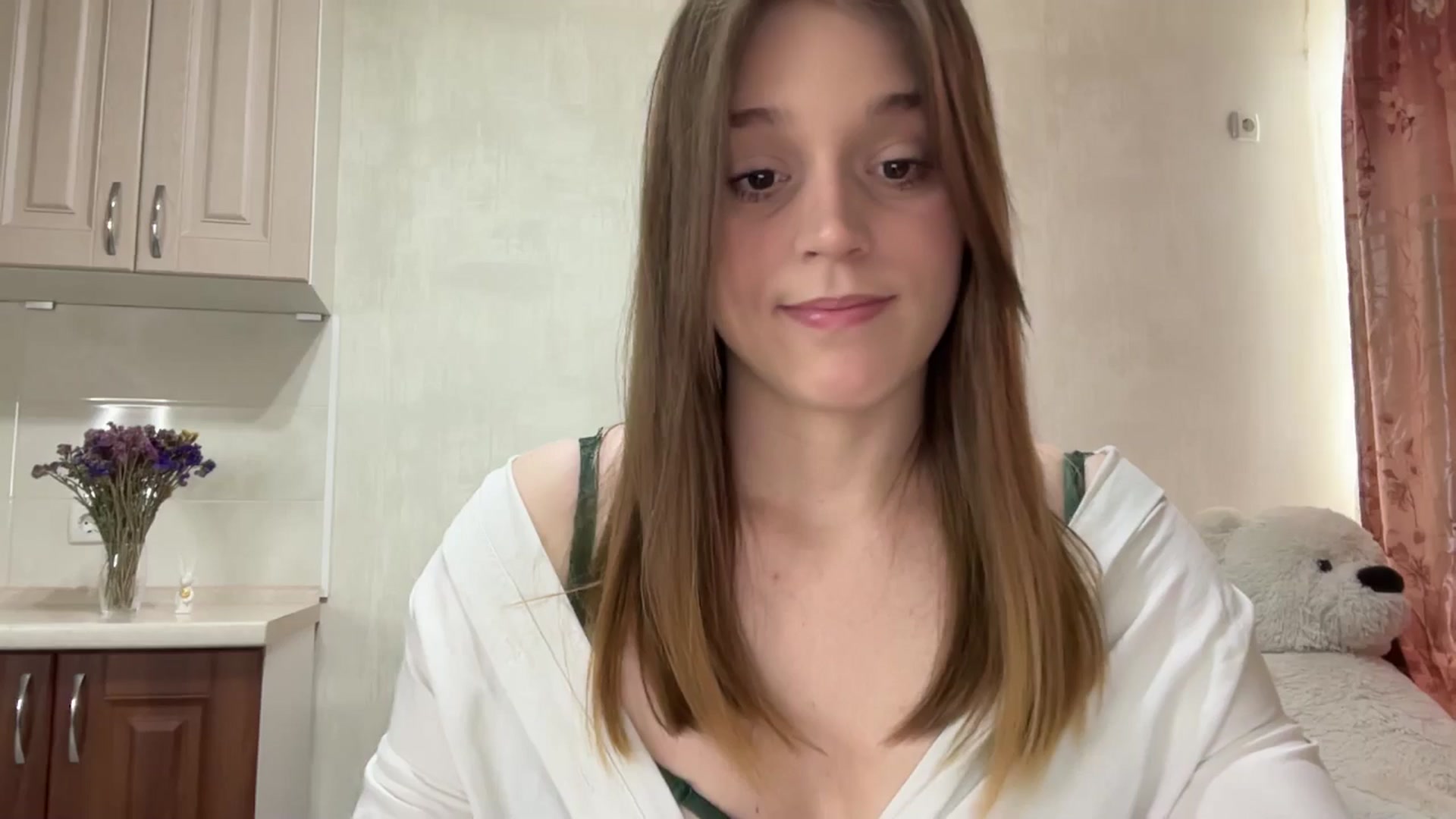 Gallery image thumbnail from SunnyyyLana's myfreecams stream on, 04/22/2026, 12:55 image 7 of 20