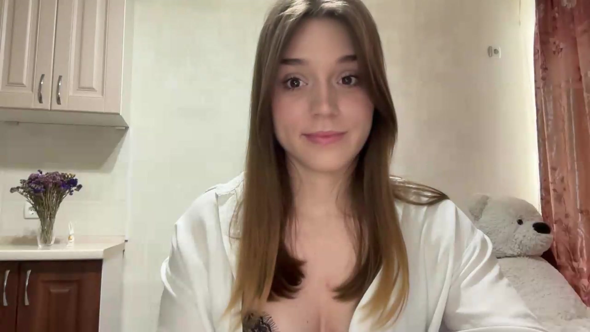 Gallery image thumbnail from SunnyyyLana's myfreecams stream on, 05/12/2026, 13:02 image 14 of 20
