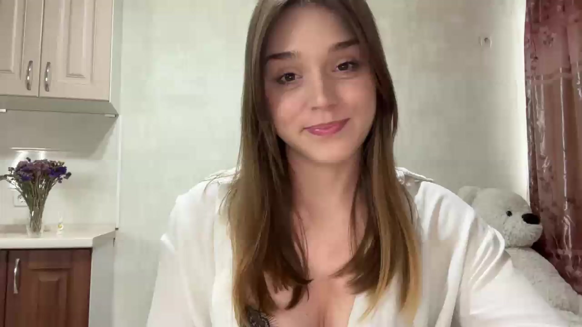 Gallery image thumbnail from SunnyyyLana's myfreecams stream on, 05/12/2026, 15:18 image 7 of 20
