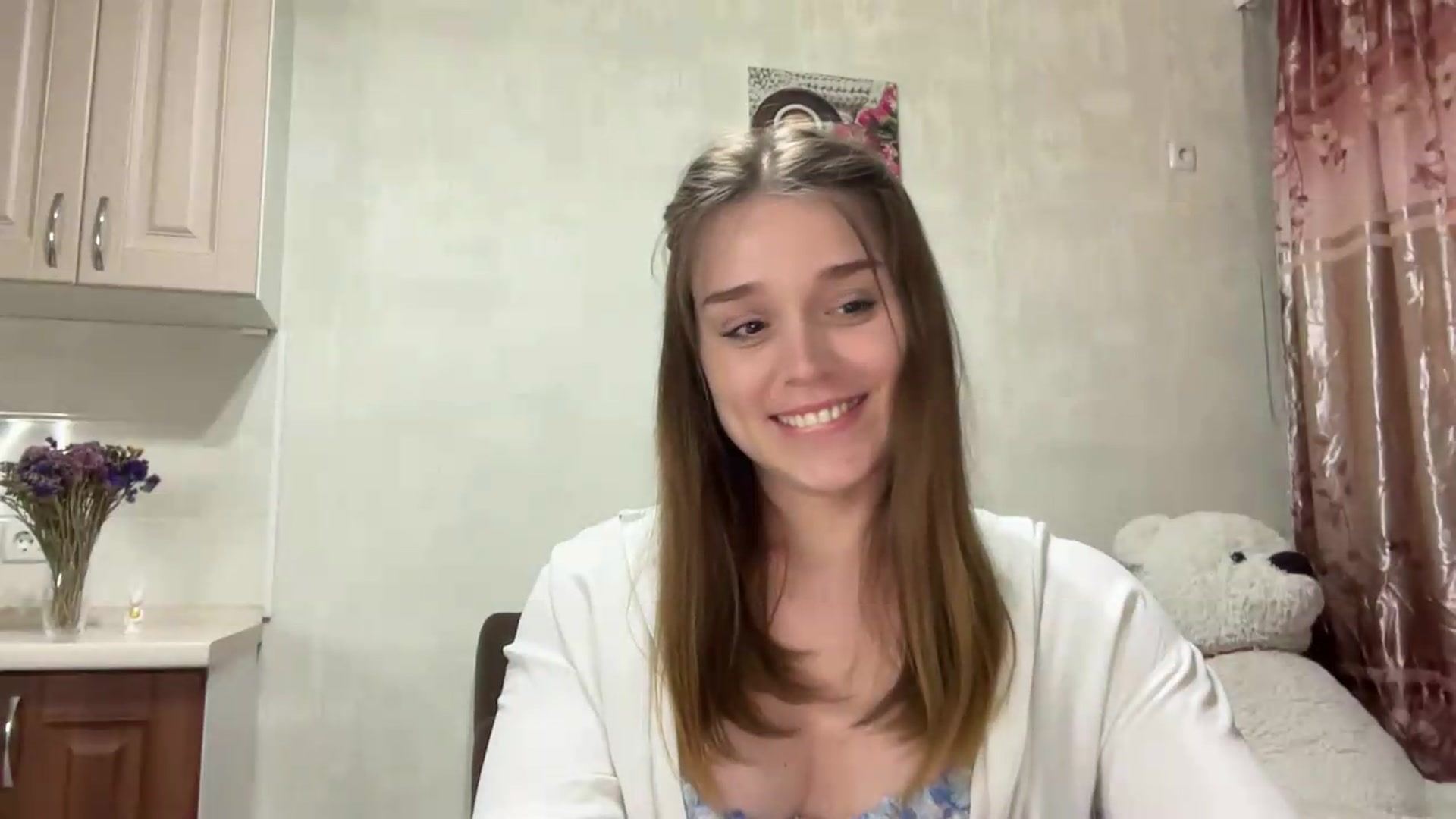 Gallery image thumbnail from SunnyyyLana's myfreecams stream on, 05/17/2026, 19:34 image 8 of 20
