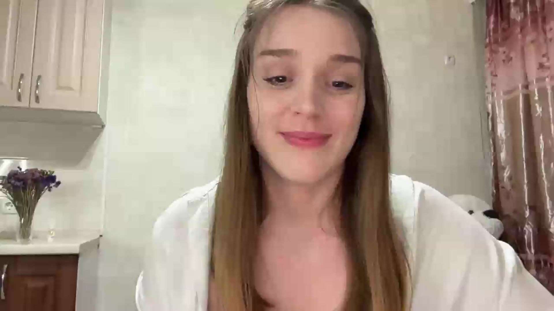 Gallery image thumbnail from SunnyyyLana's myfreecams stream on, 05/17/2026, 19:34 image 3 of 20