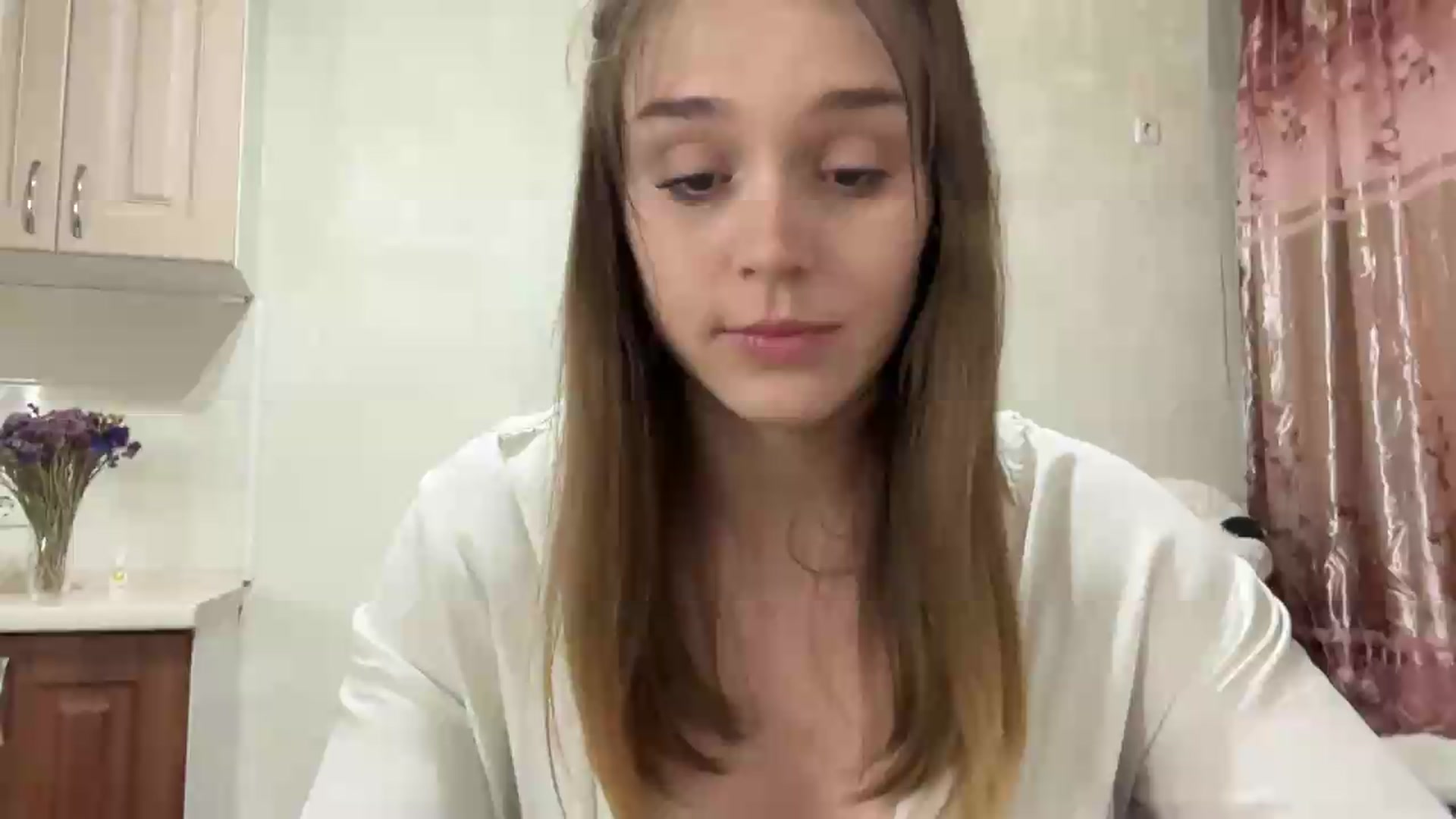 Gallery image thumbnail from SunnyyyLana's myfreecams stream on, 05/17/2026, 19:34 image 19 of 20