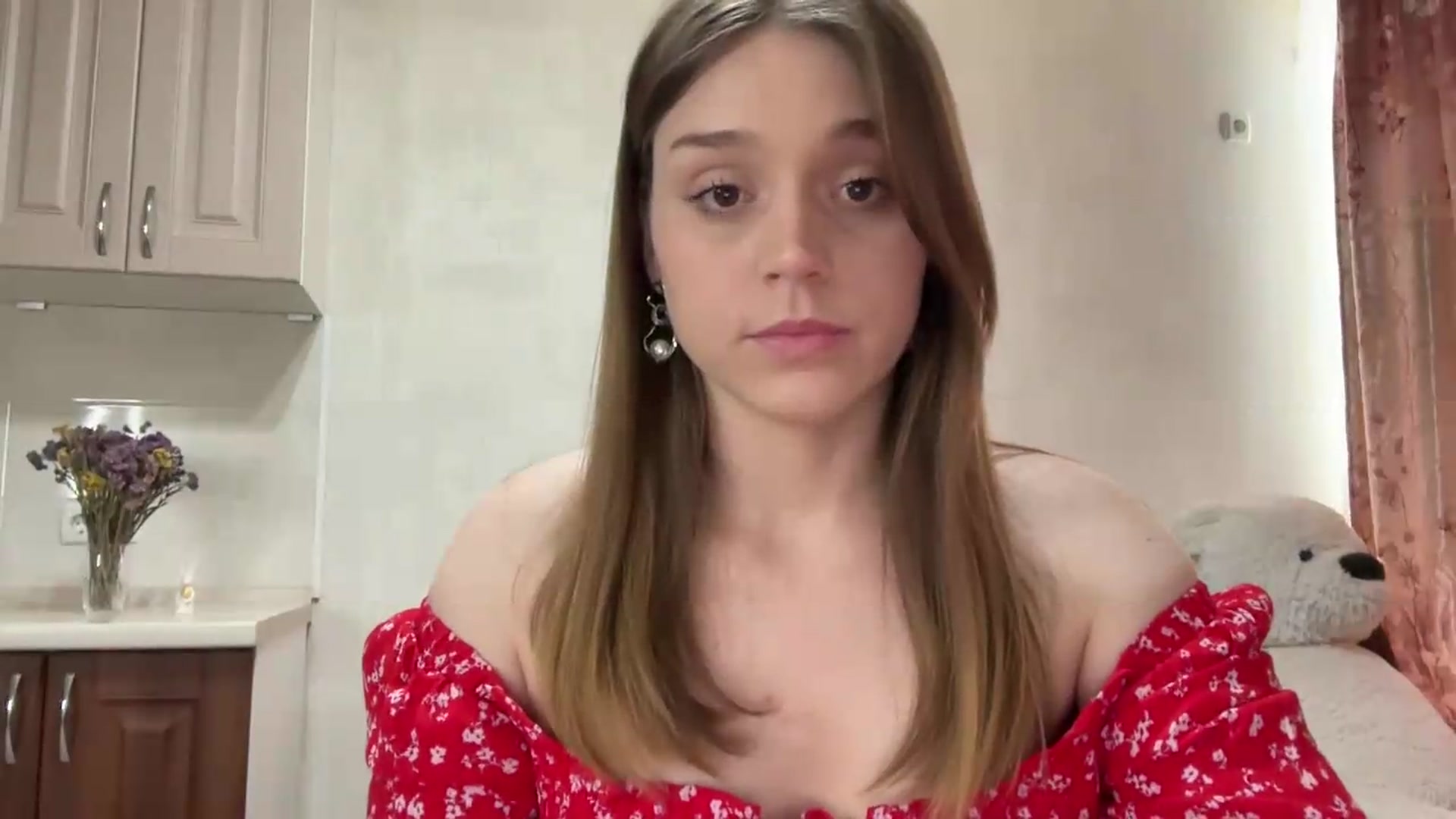 Gallery image thumbnail from SunnyyyLana's myfreecams stream on, 05/23/2026, 12:37 image 10 of 20