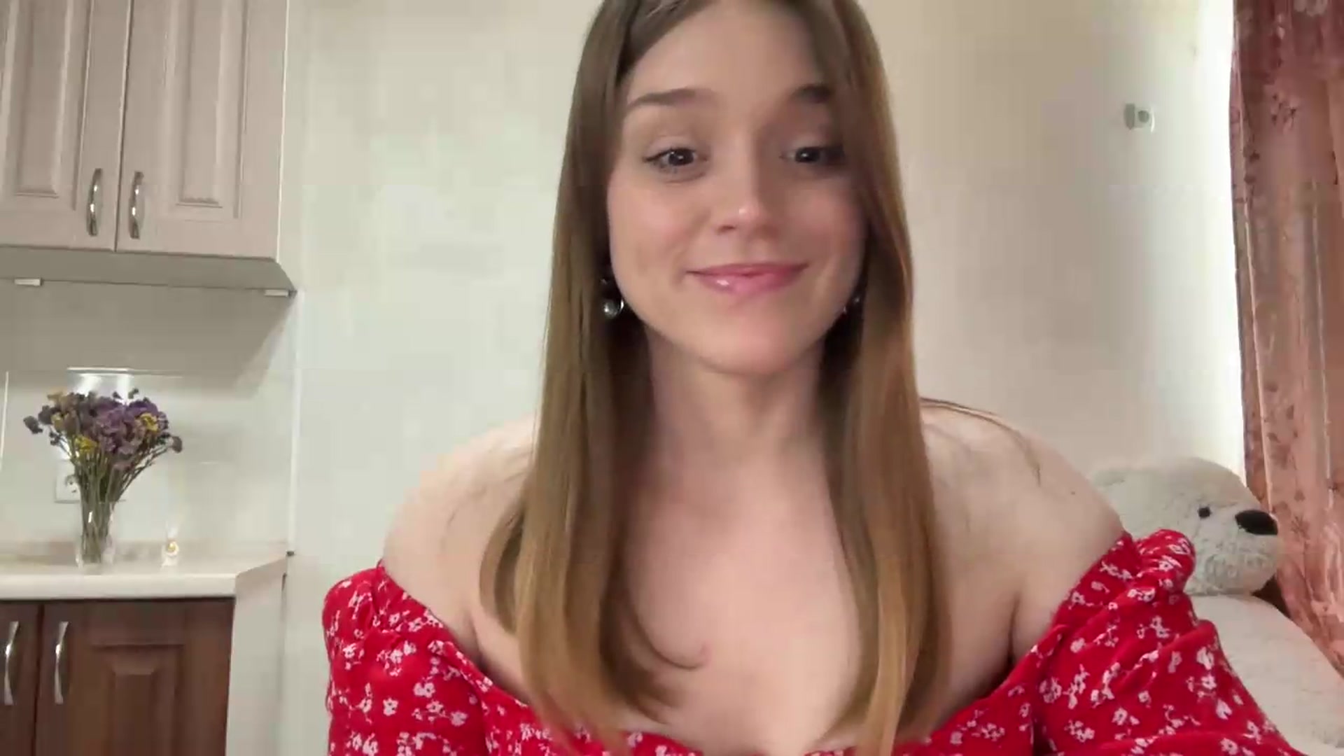 Gallery image thumbnail from SunnyyyLana's myfreecams stream on, 05/23/2026, 12:37 image 7 of 20