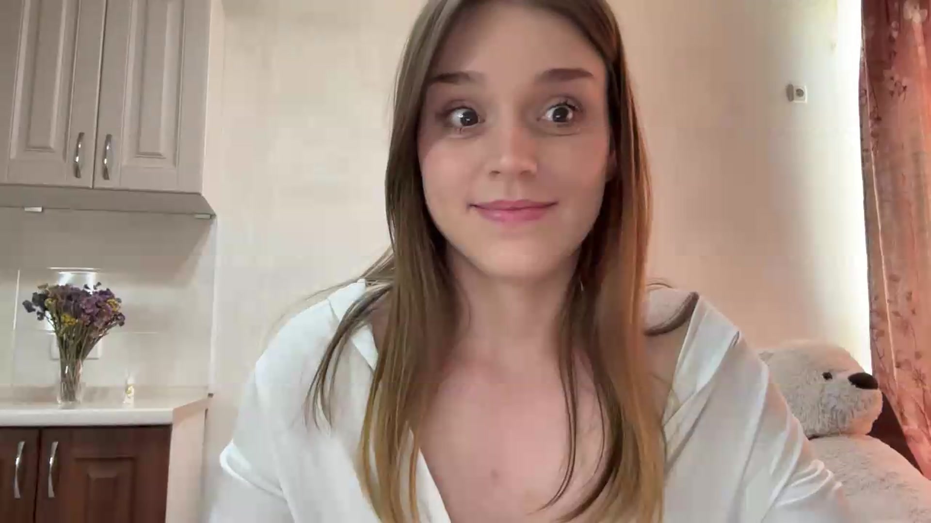 Gallery image thumbnail from SunnyyyLana's myfreecams stream on, 05/24/2026, 15:03 image 19 of 20