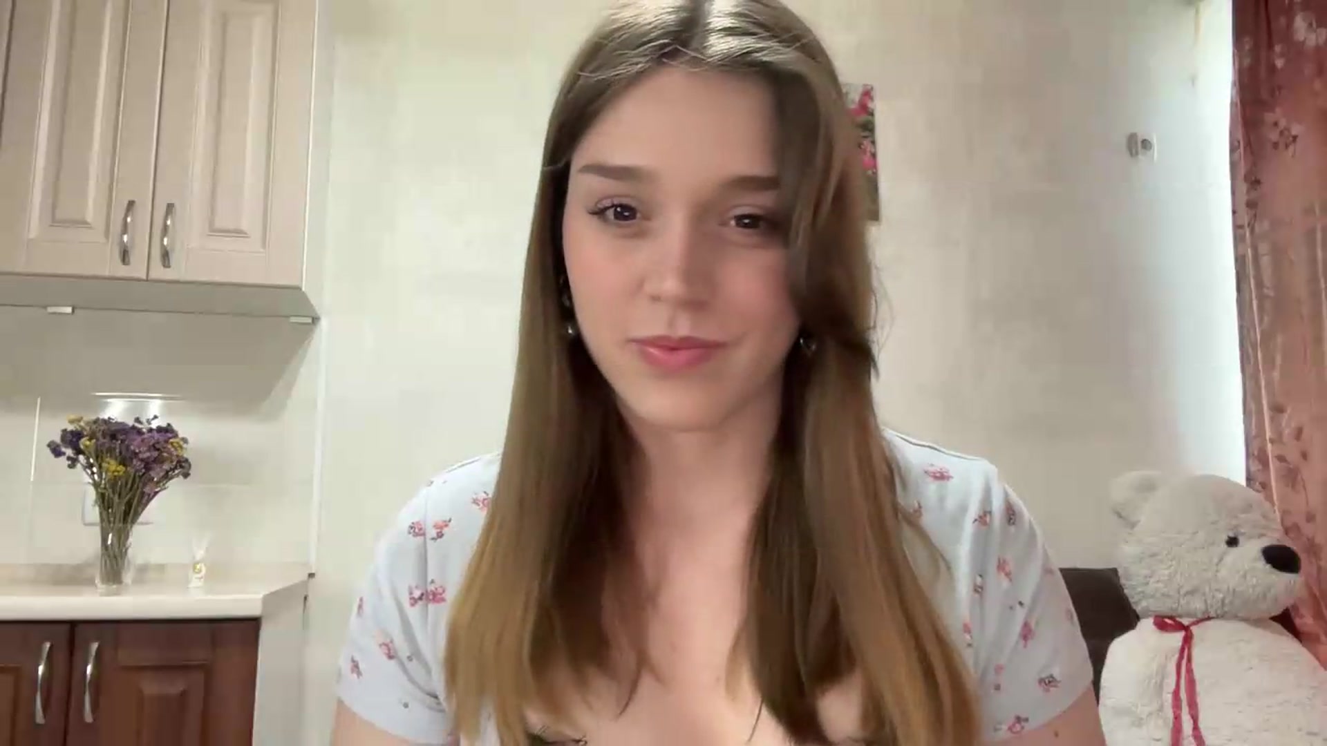 Gallery image thumbnail from SunnyyyLana's myfreecams stream on, 05/28/2026, 15:37 image 5 of 20