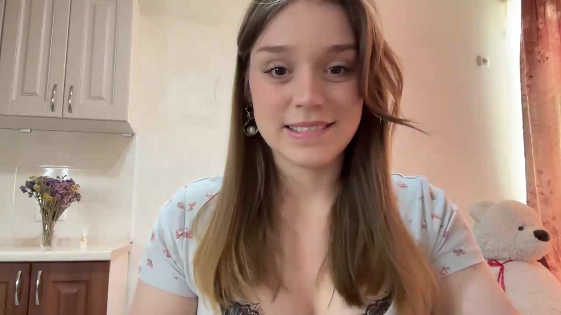 Gallery image thumbnail from SunnyyyLana's myfreecams stream on, 05/28/2026, 15:37 image 14 of 20