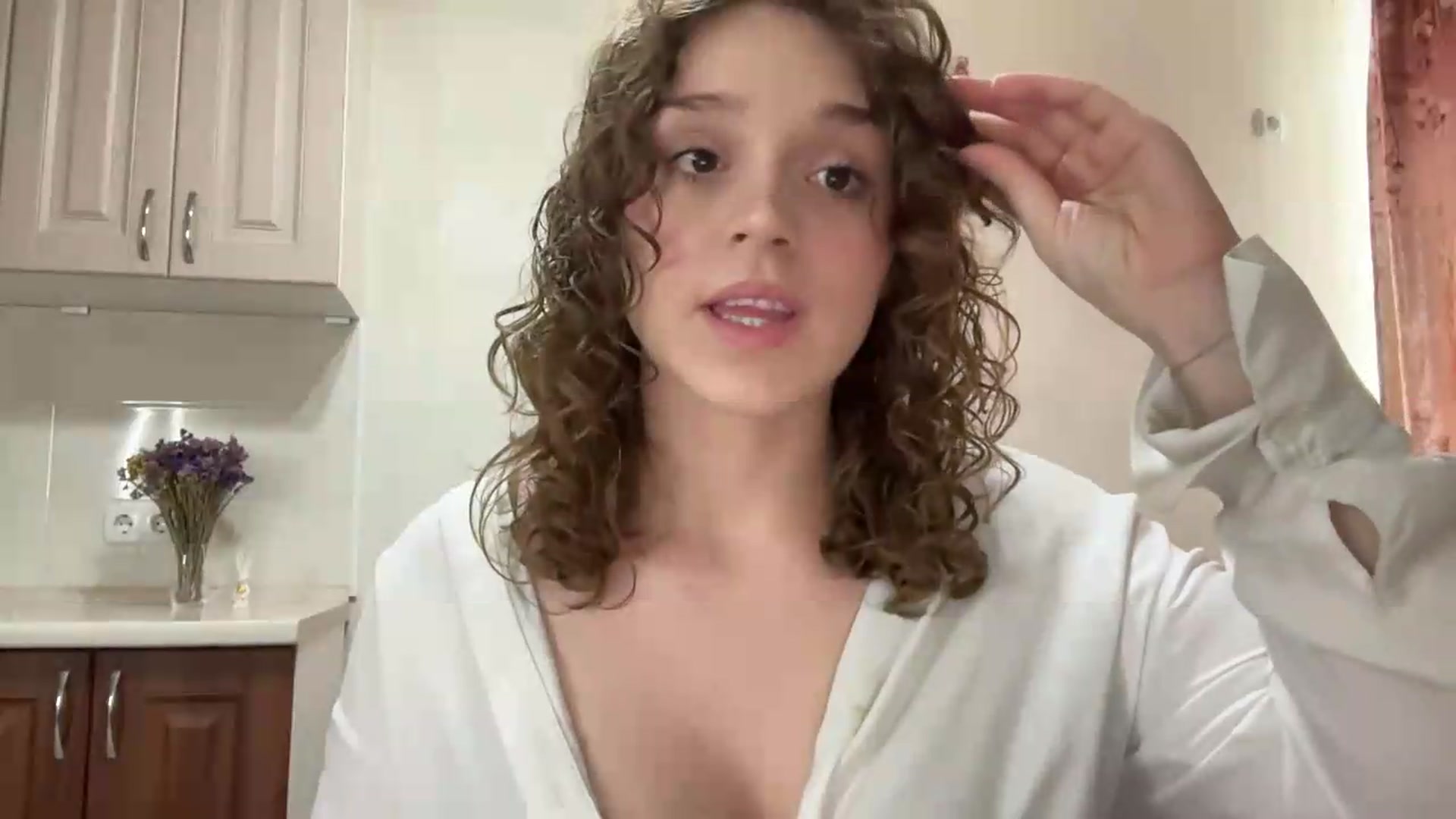 Gallery image thumbnail from SunnyyyLana's myfreecams stream on, 06/07/2026, 12:57 image 17 of 20