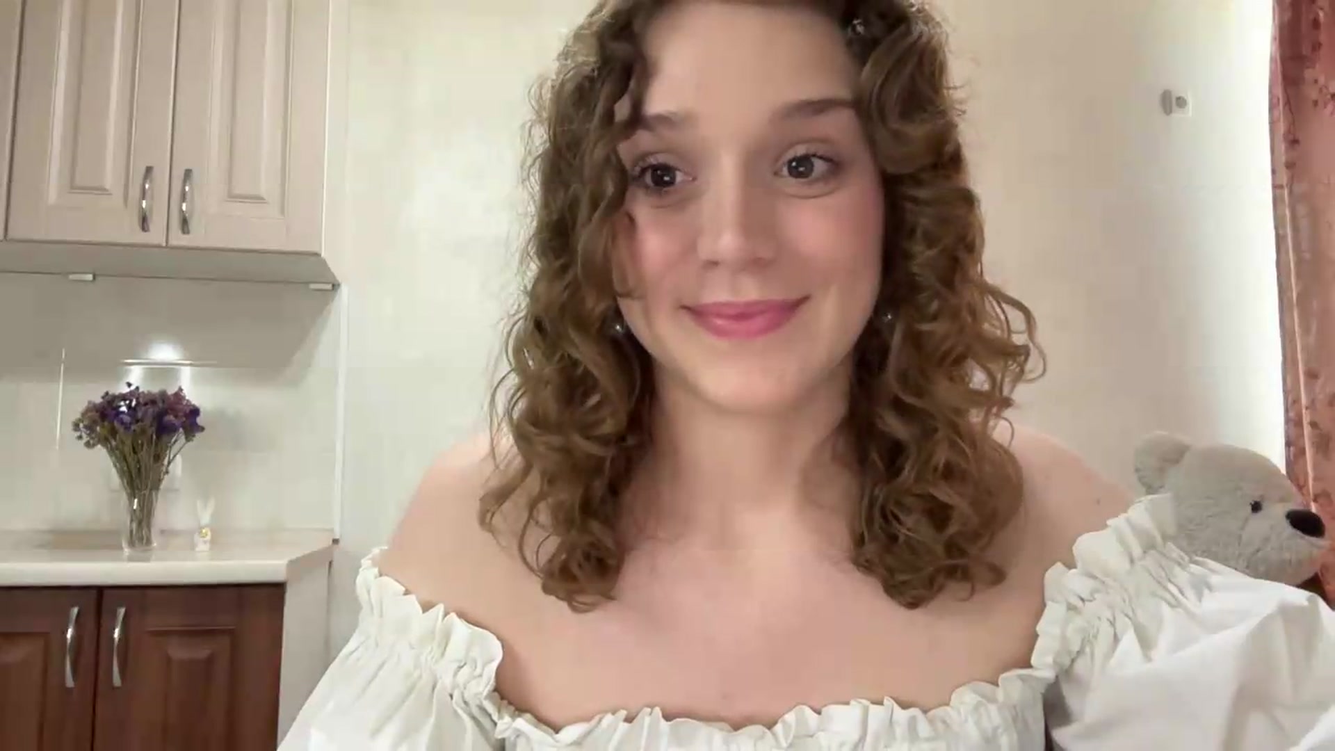Gallery image thumbnail from SunnyyyLana's myfreecams stream on, 06/10/2026, 12:35 image 15 of 20