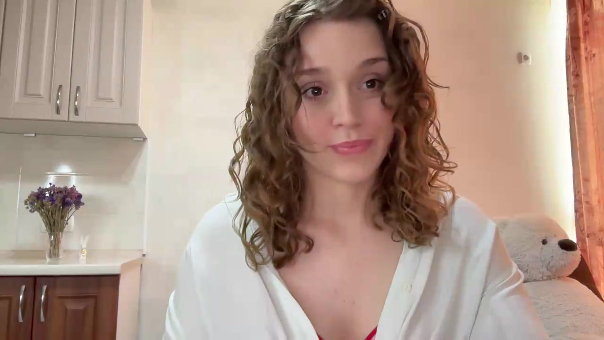 Gallery image thumbnail from SunnyyyLana's myfreecams stream on, 06/11/2026, 16:25 image 12 of 20