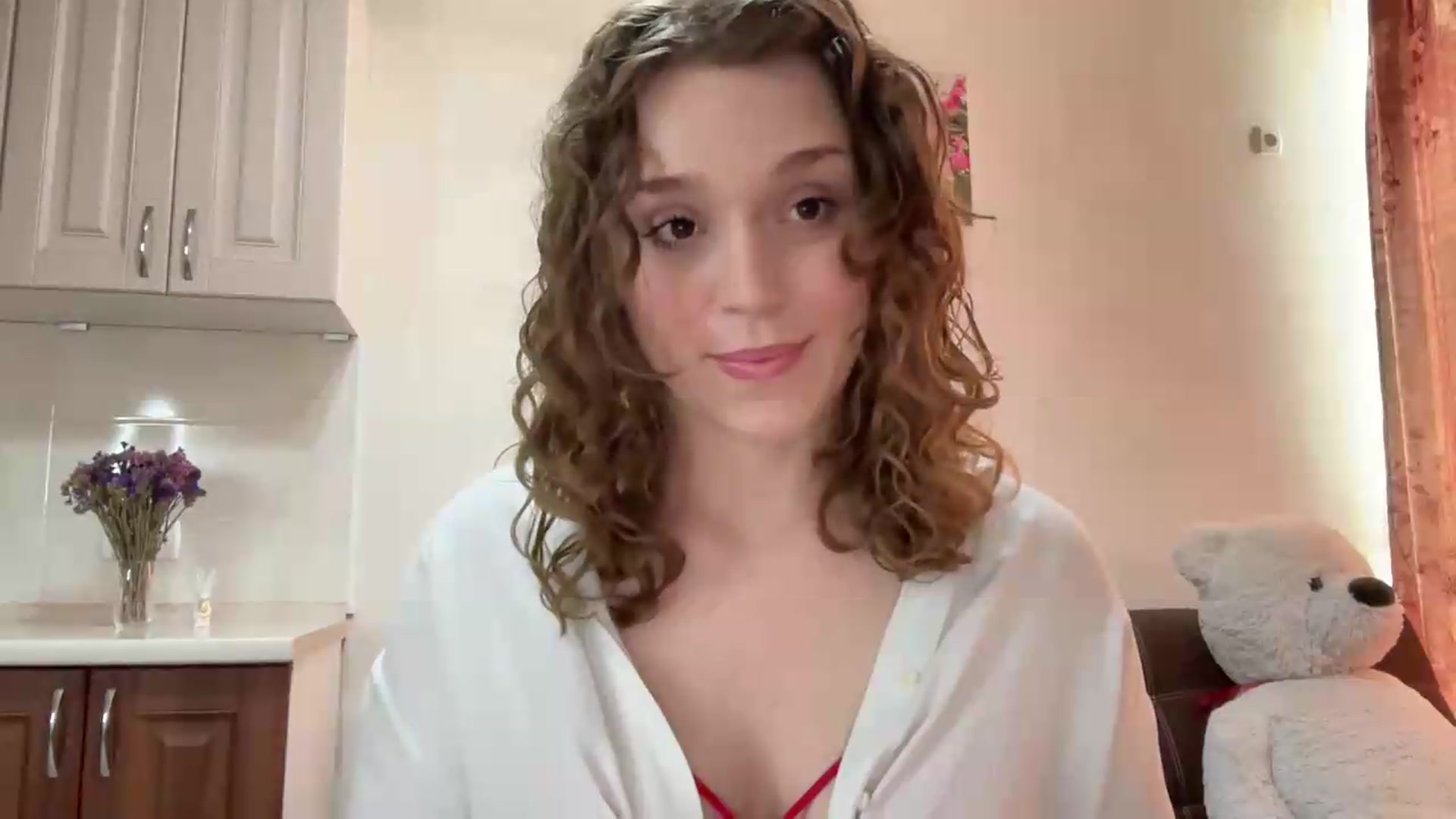 Gallery image thumbnail from SunnyyyLana's myfreecams stream on, 06/11/2026, 16:25 image 4 of 20