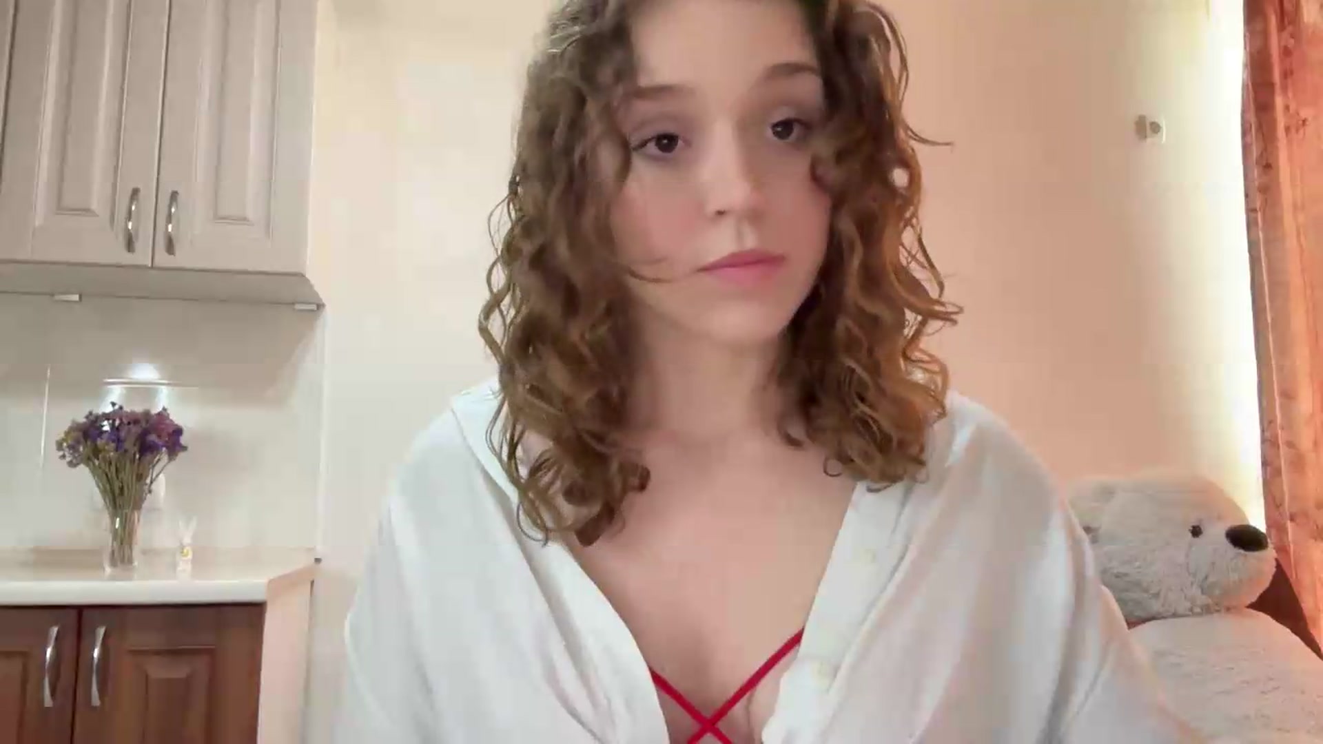 Gallery image thumbnail from SunnyyyLana's myfreecams stream on, 06/11/2026, 16:25 image 11 of 20