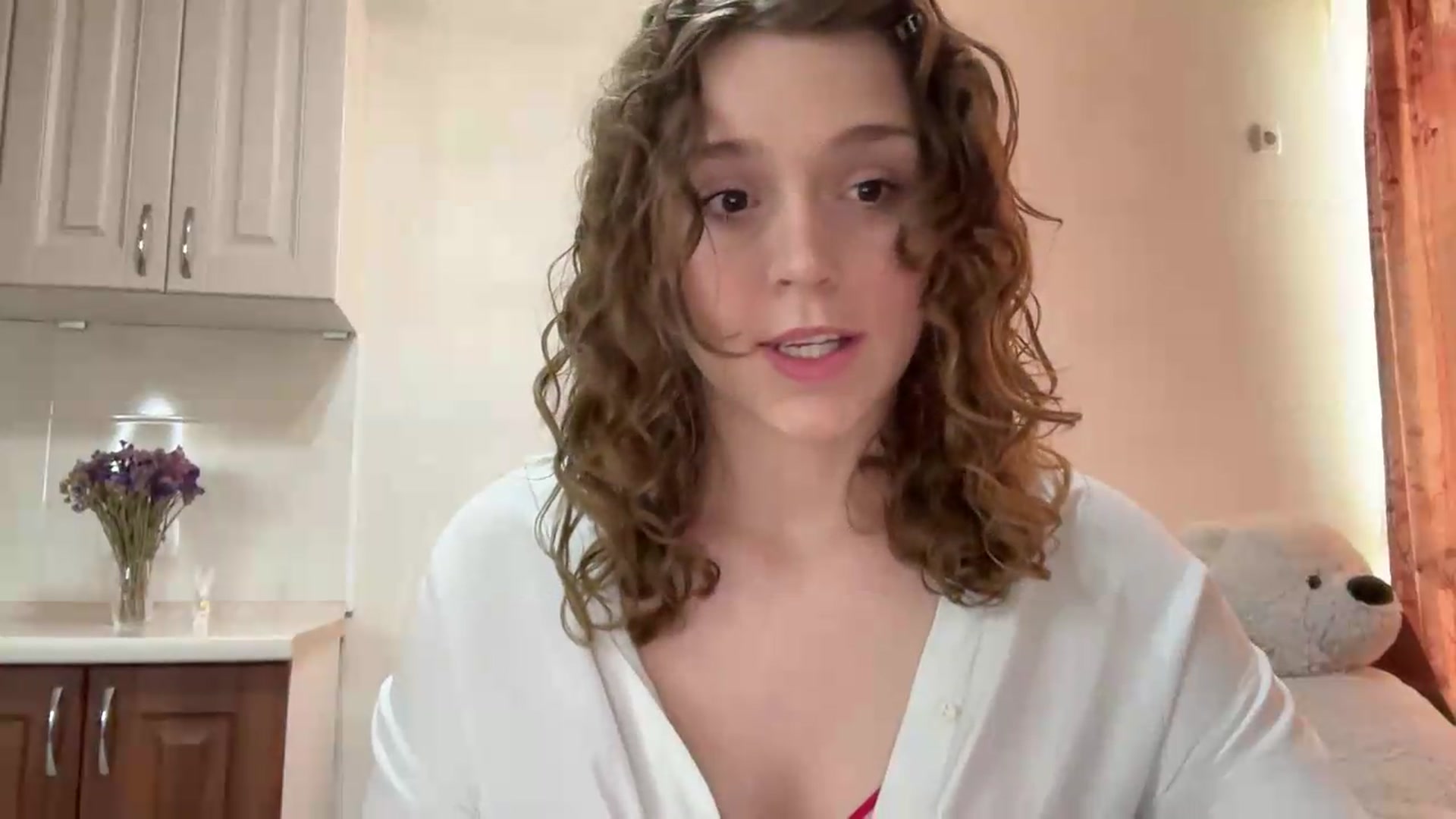 Gallery image thumbnail from SunnyyyLana's myfreecams stream on, 06/11/2026, 16:25 image 16 of 20