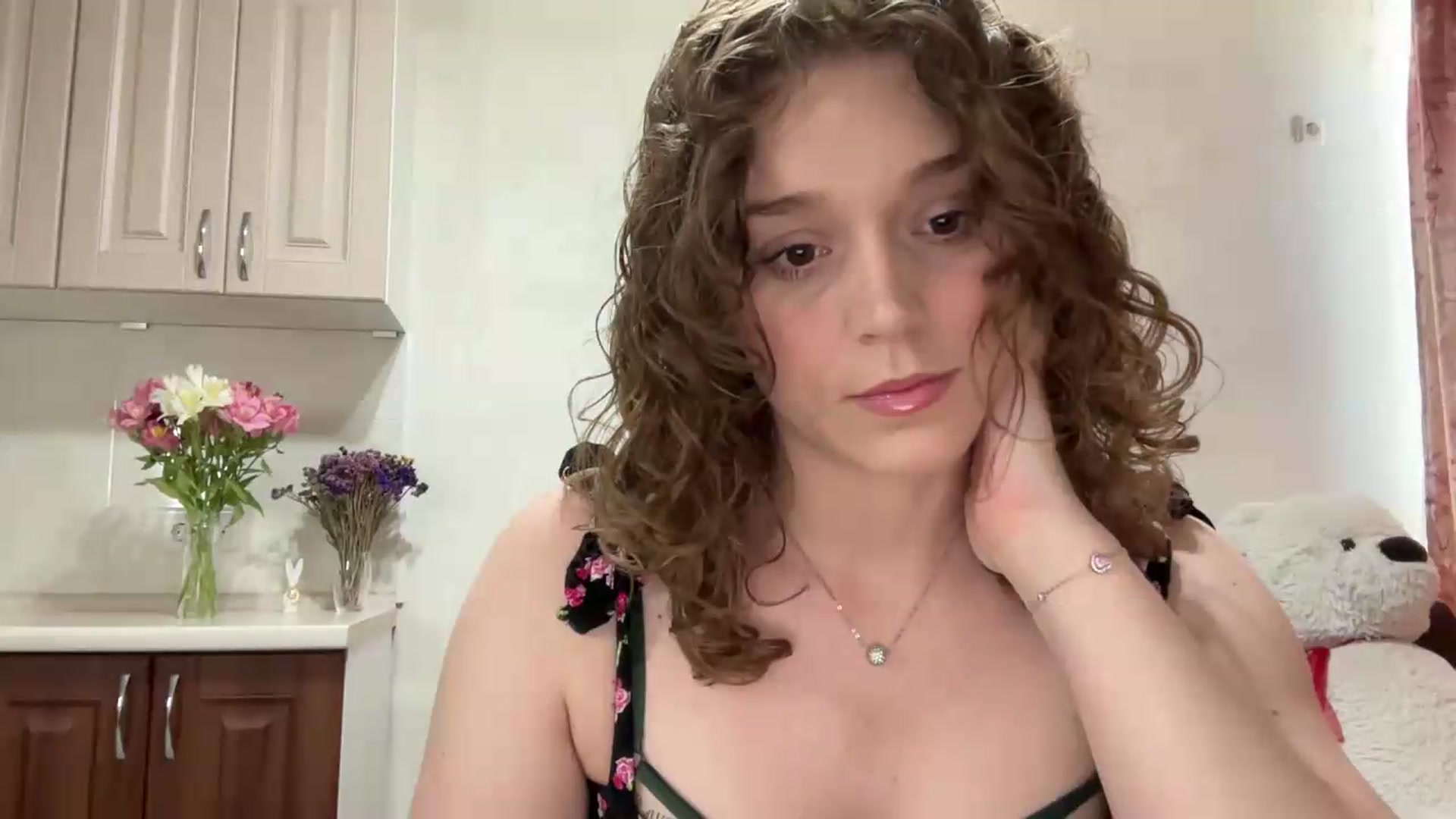 Gallery image thumbnail from SunnyyyLana's myfreecams stream on, 06/22/2026, 12:17 image 3 of 20