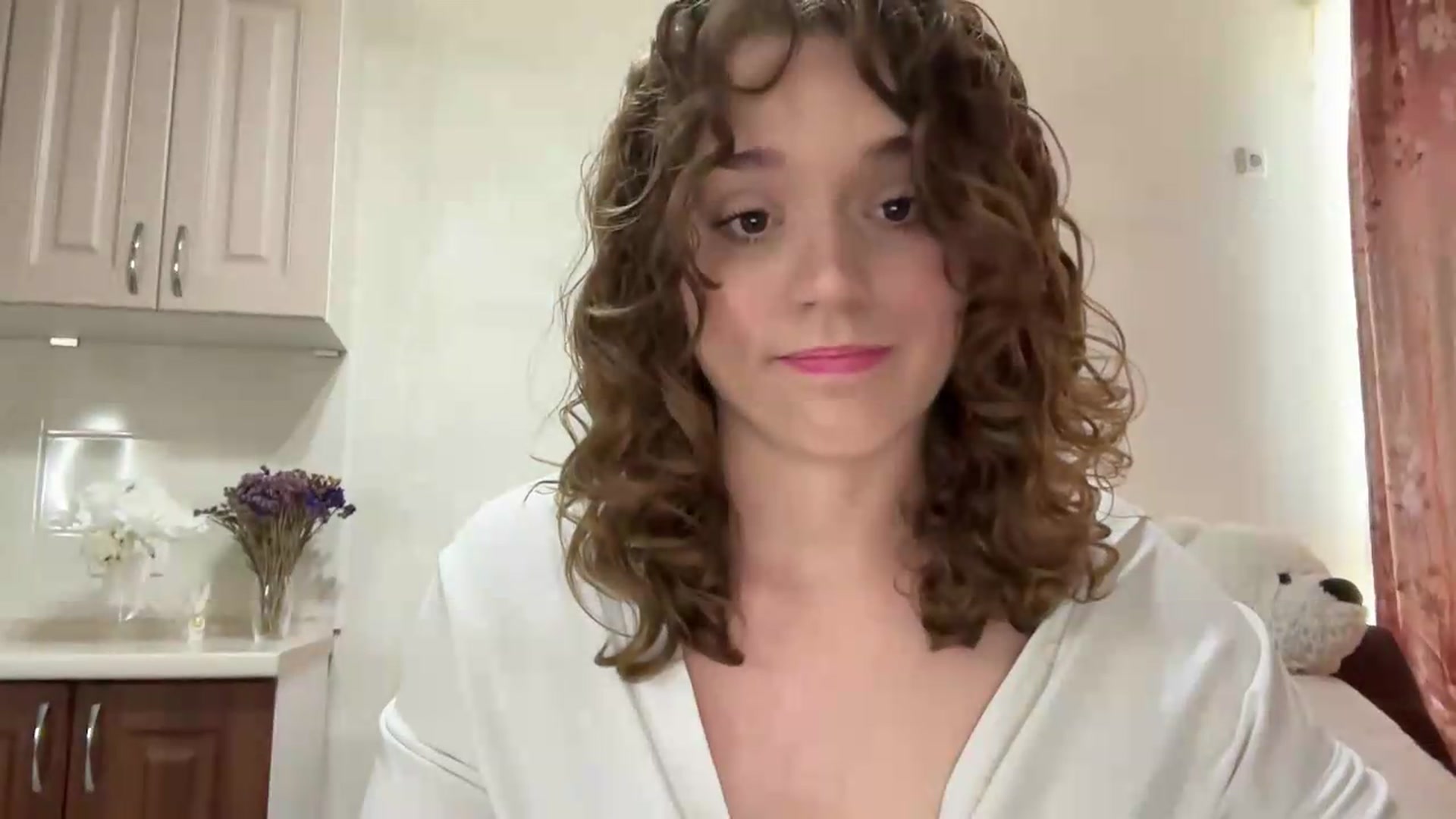 Gallery image thumbnail from SunnyyyLana's myfreecams stream on, 07/01/2026, 12:35 image 19 of 20