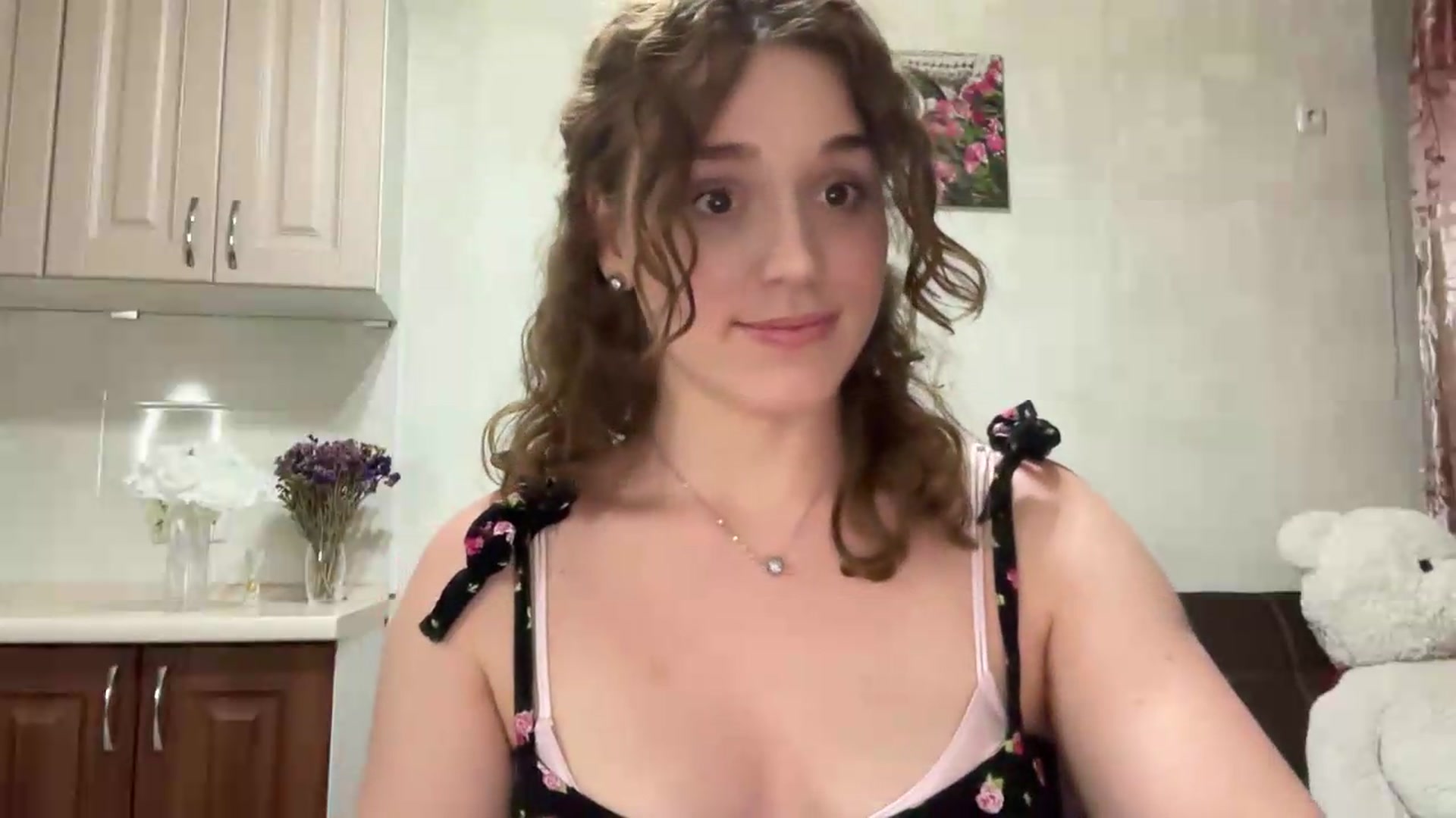 Gallery image thumbnail from SunnyyyLana's myfreecams stream on, 07/06/2026, 18:52 image 19 of 20