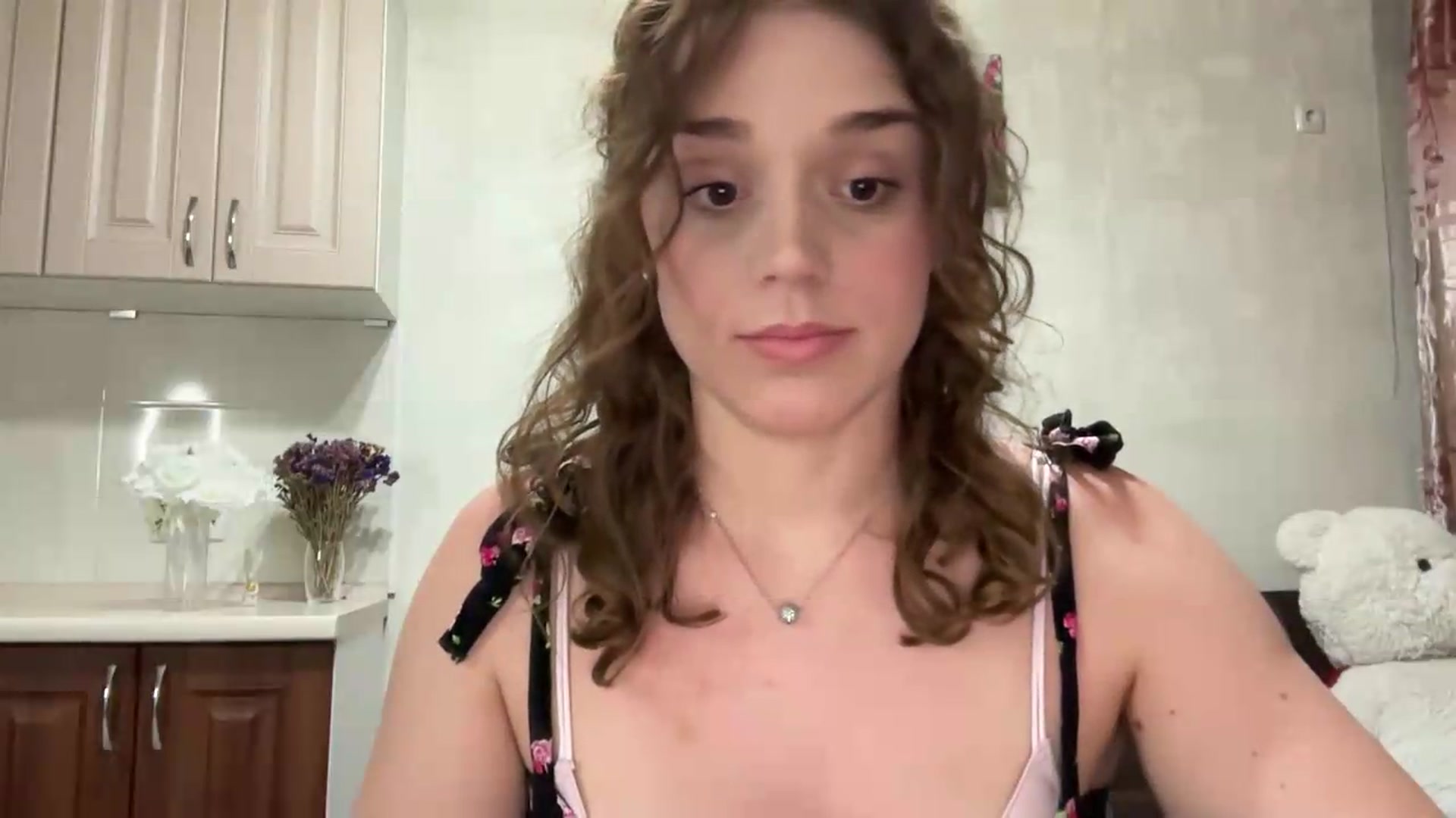 Gallery image thumbnail from SunnyyyLana's myfreecams stream on, 07/06/2026, 18:52 image 12 of 20