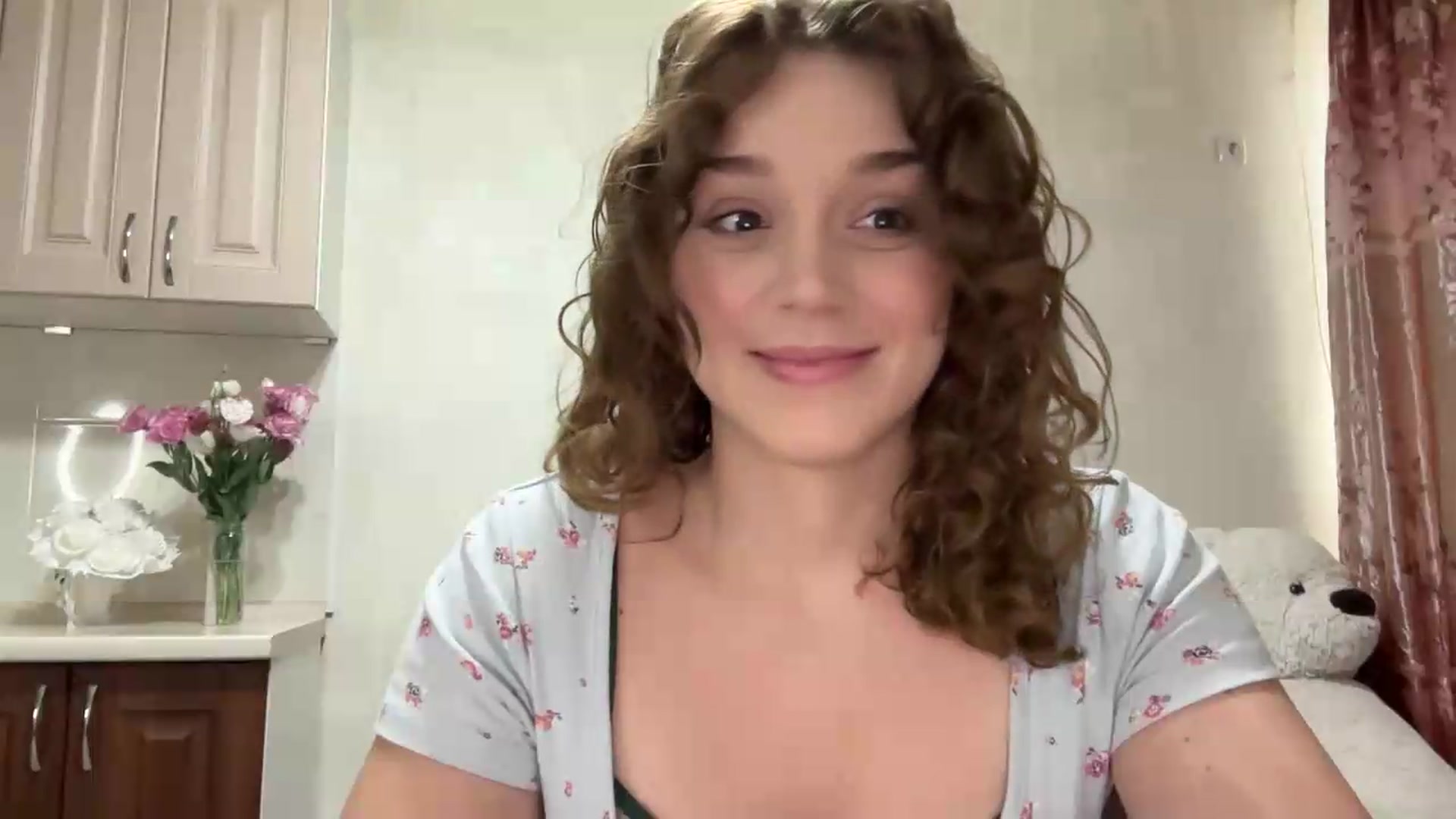 Gallery image thumbnail from SunnyyyLana's myfreecams stream on, 07/23/2026, 15:56 image 6 of 20