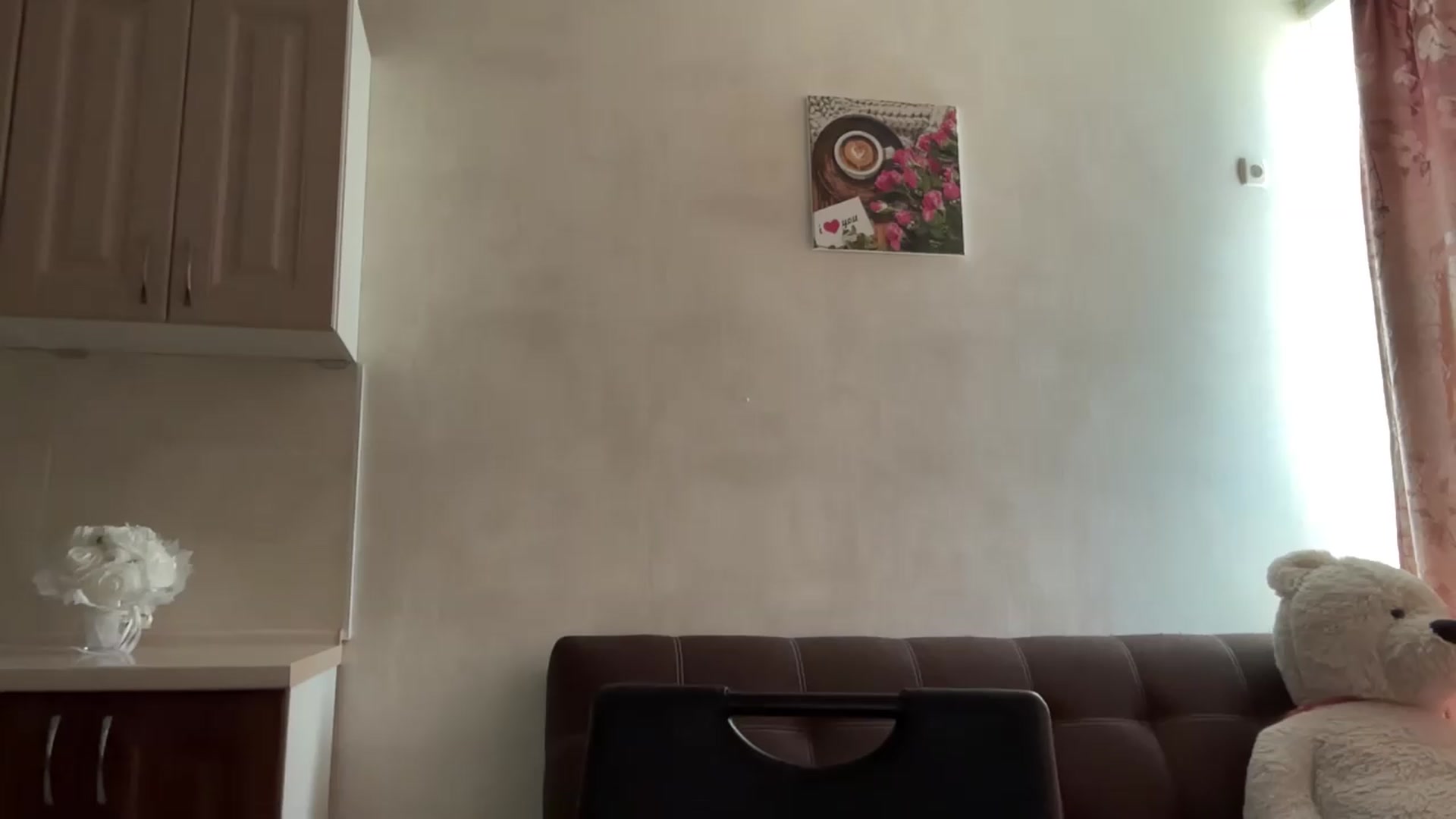 Gallery image thumbnail from SunnyyyLana's myfreecams stream on, 08/11/2026, 12:15 image 10 of 20