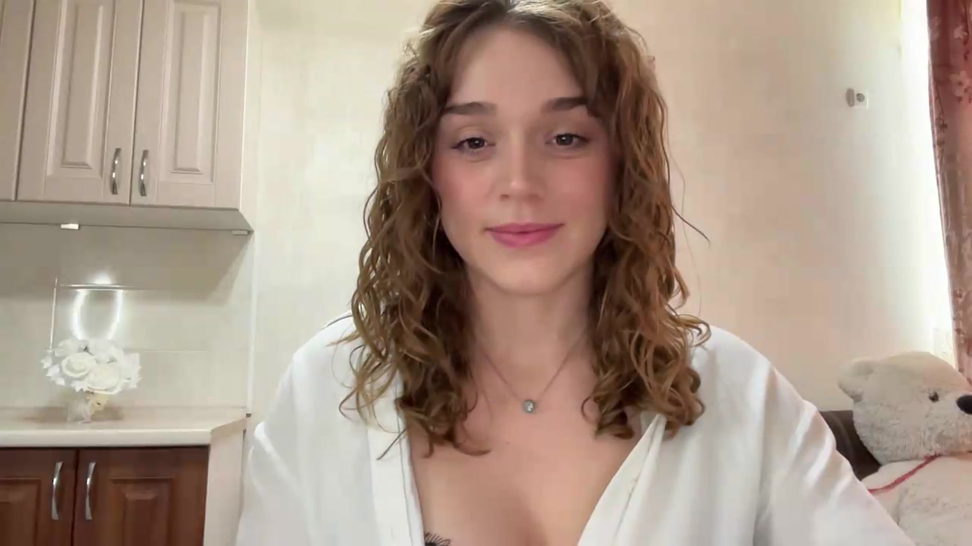 Gallery image thumbnail from SunnyyyLana's myfreecams stream on, 08/20/2026, 13:42 image 17 of 20