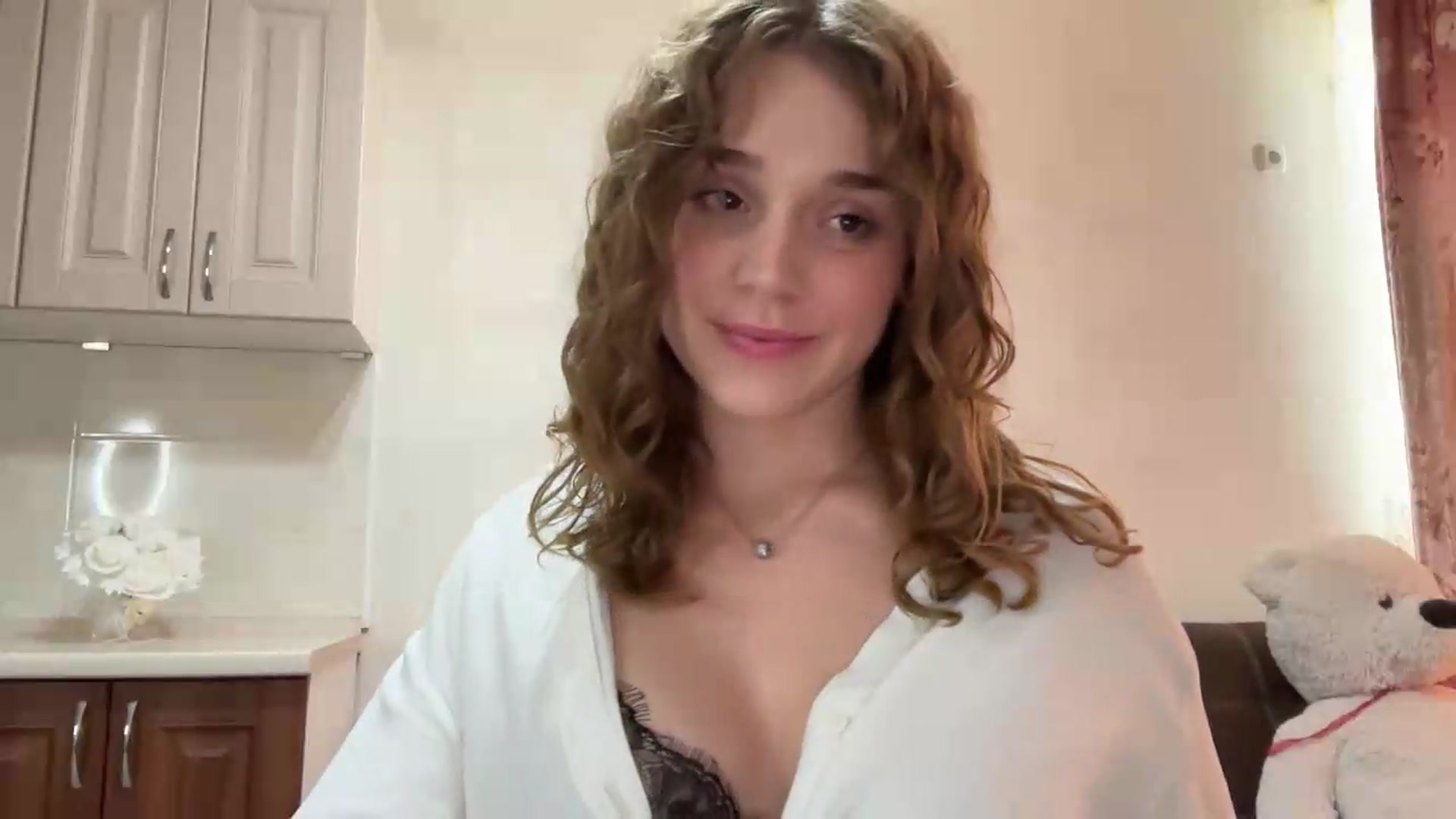 Gallery image thumbnail from SunnyyyLana's myfreecams stream on, 08/20/2026, 15:06 image 14 of 20