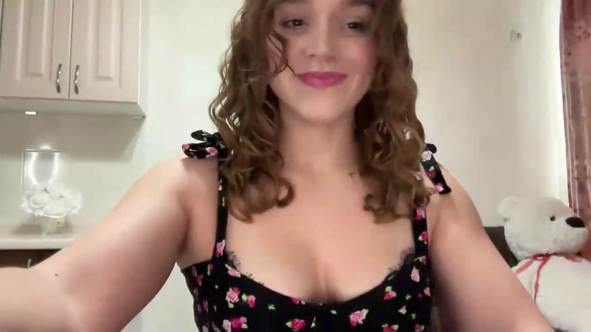 Gallery image thumbnail from SunnyyyLana's myfreecams stream on, 08/28/2026, 15:05 image 20 of 20