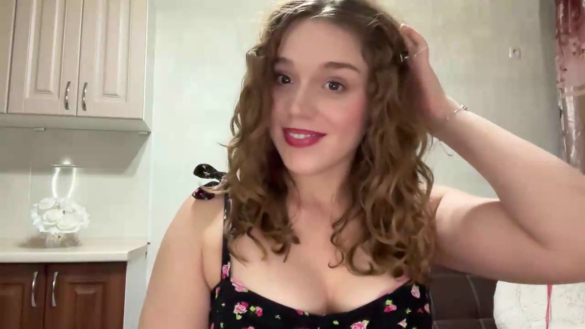 Gallery image thumbnail from SunnyyyLana's myfreecams stream on, 09/22/2026, 20:08 image 3 of 20