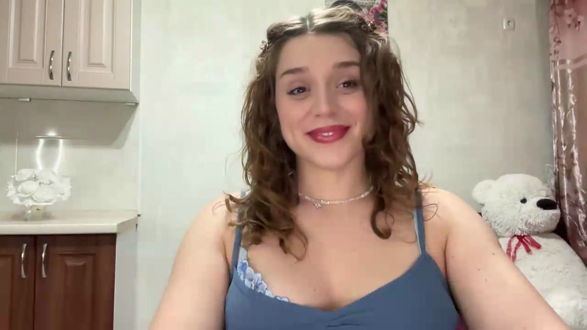 Gallery image thumbnail from SunnyyyLana's myfreecams stream on, 09/25/2026, 19:27 image 10 of 20
