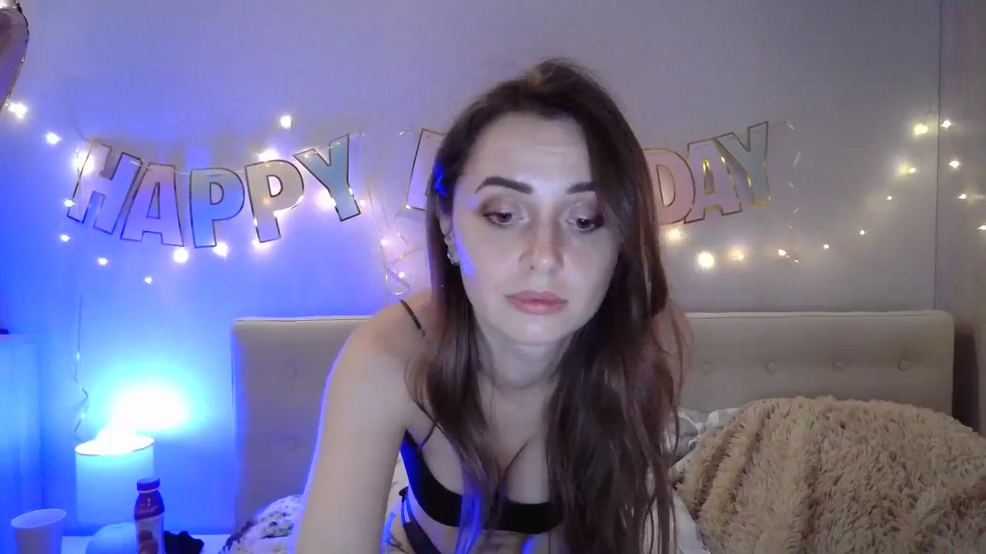 Gallery image thumbnail from Sunrise_Jin's myfreecams stream on, 11/18/2023, 20:41 image 14 of 20