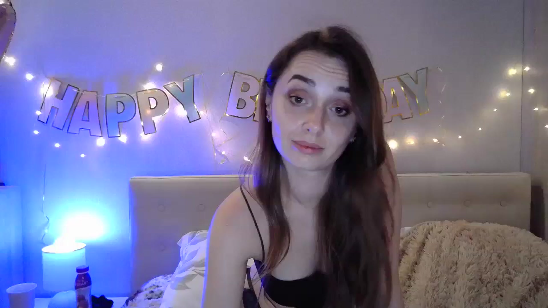 Gallery image thumbnail from Sunrise_Jin's myfreecams stream on, 11/18/2023, 20:41 image 15 of 20
