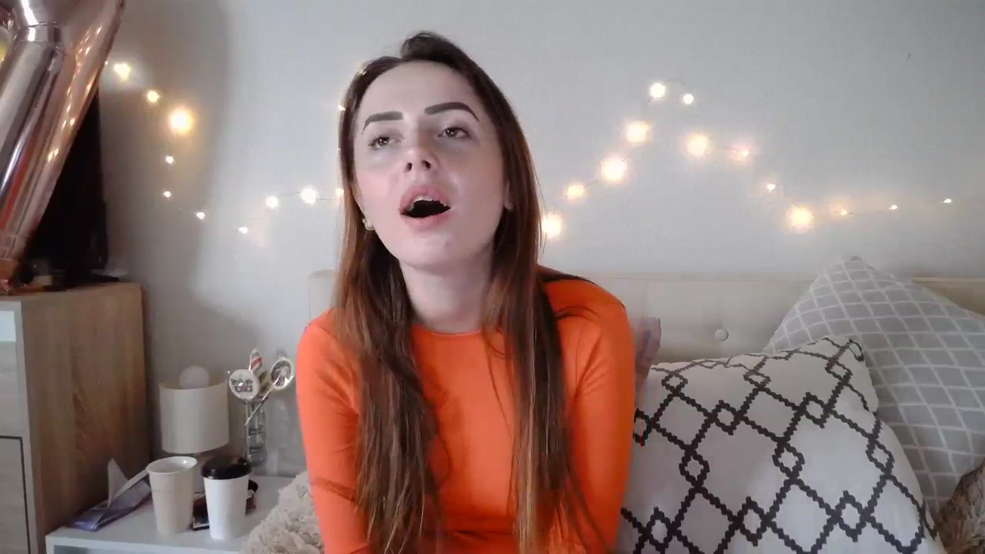 Gallery image thumbnail from Sunrise_Jin's myfreecams stream on, 11/21/2023, 12:19 image 13 of 20