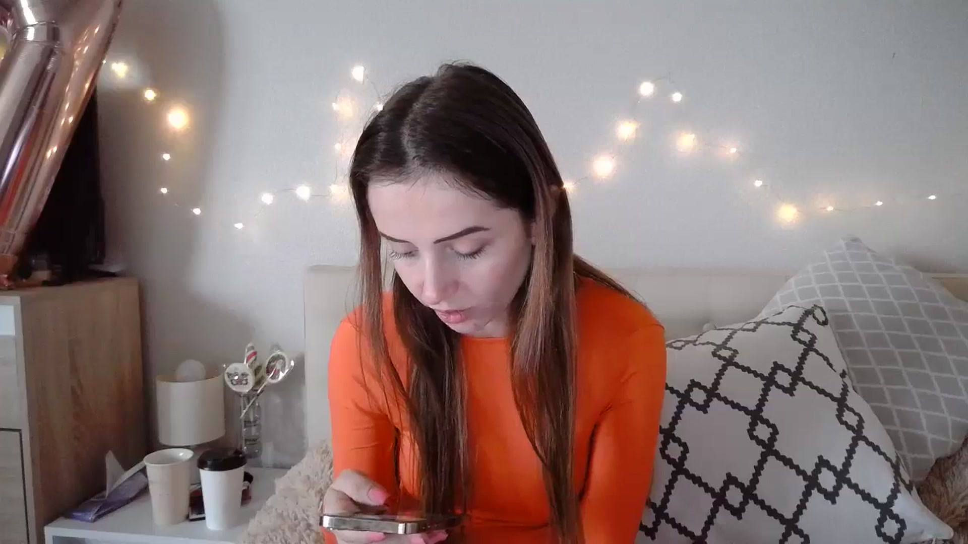 Gallery image thumbnail from Sunrise_Jin's myfreecams stream on, 11/21/2023, 12:19 image 6 of 20