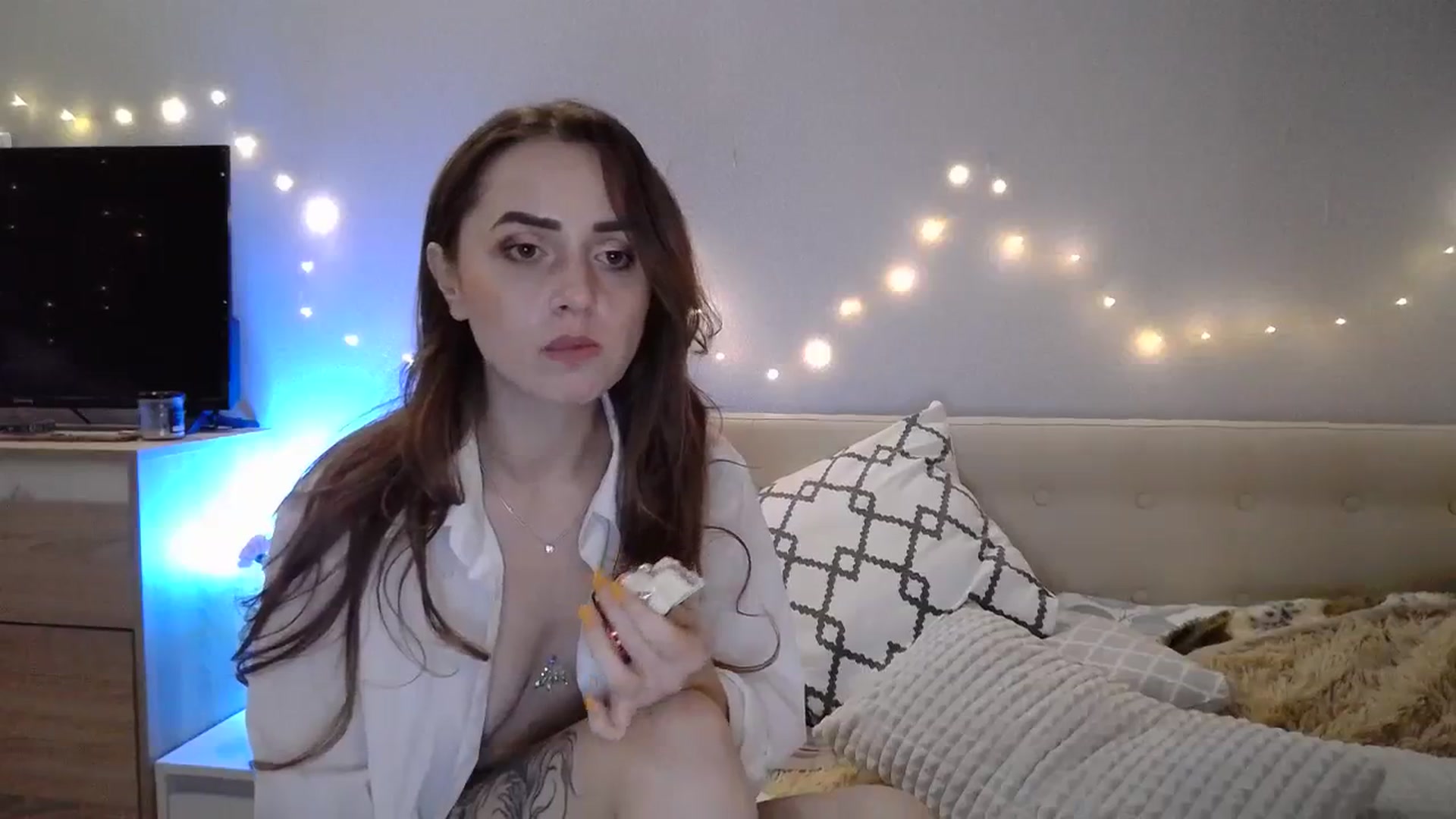 Gallery image thumbnail from Sunrise_Jin's myfreecams stream on, 11/27/2023, 20:09 image 5 of 20
