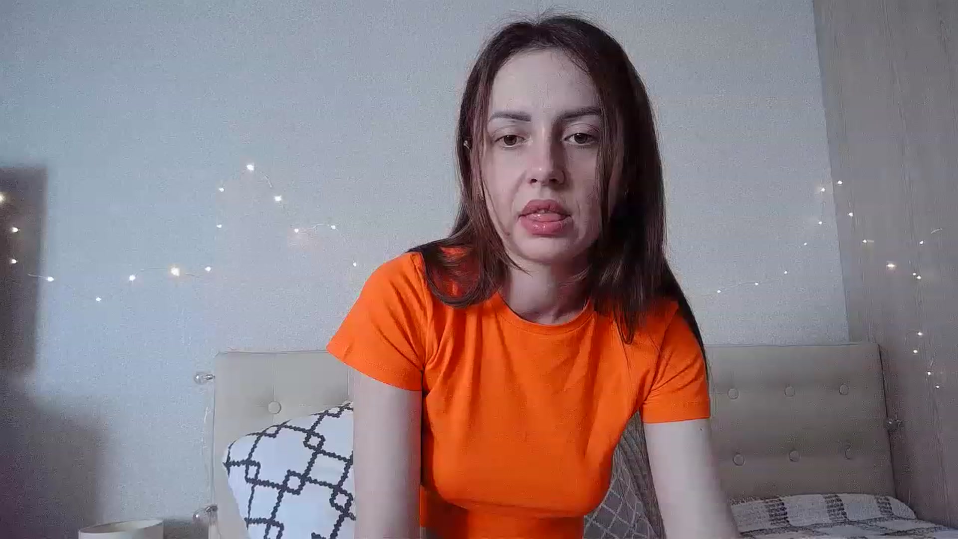 Gallery image thumbnail from Sunrise_Ntl's myfreecams stream on, 06/24/2023, 11:51 image 2 of 20