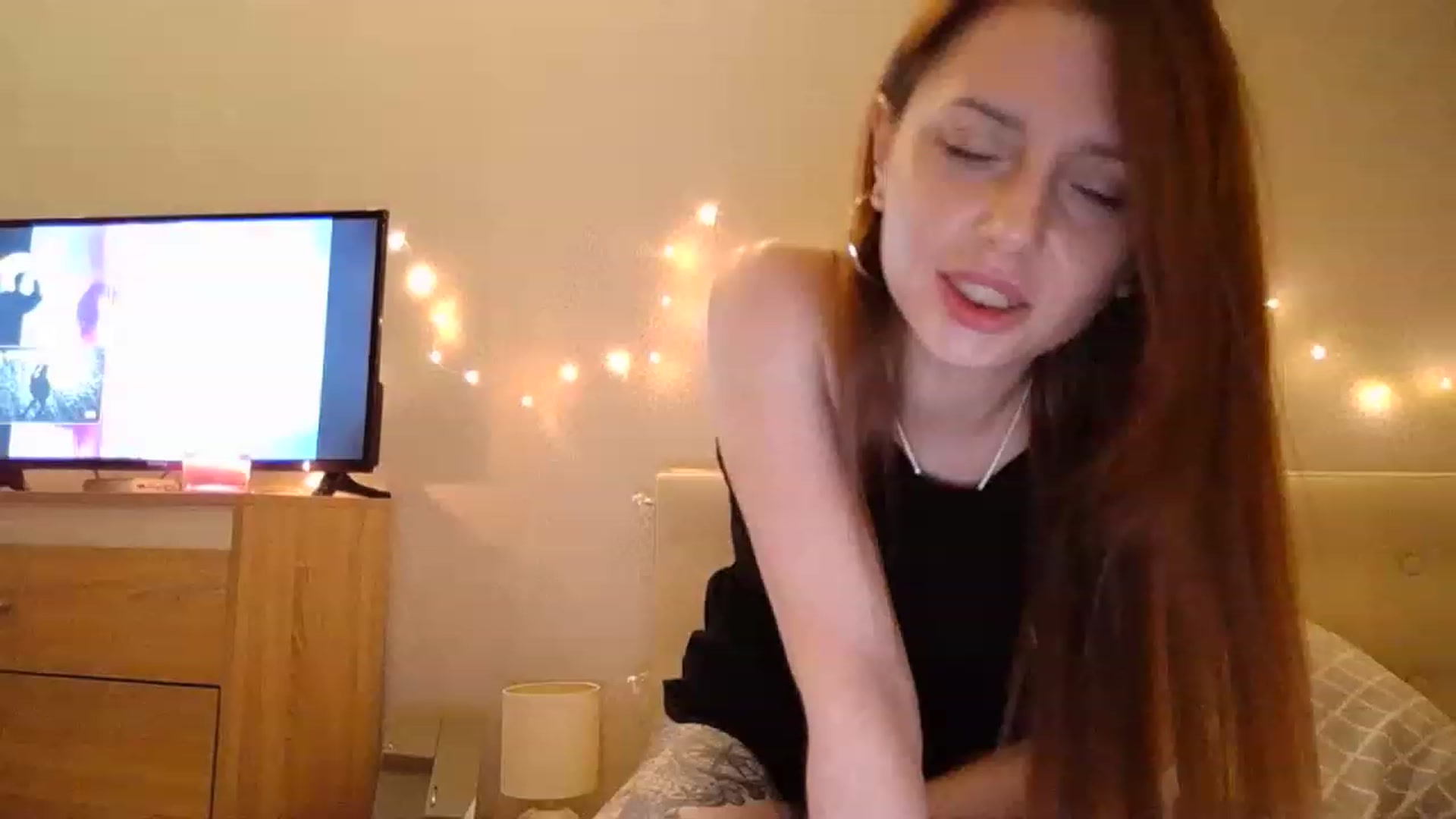 Gallery image thumbnail from Sunrise_Ntl's myfreecams stream on, 06/24/2023, 19:53 image 17 of 20
