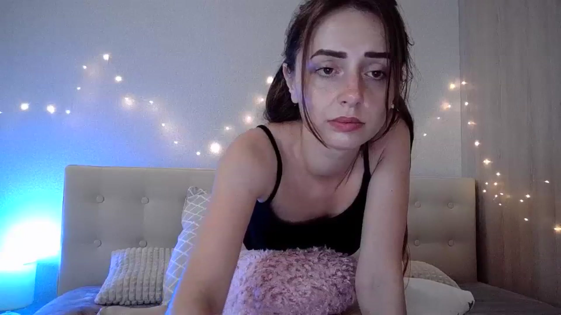 Gallery image thumbnail from Sunrise_Ntl's myfreecams stream on, 08/08/2023, 16:01 image 18 of 20