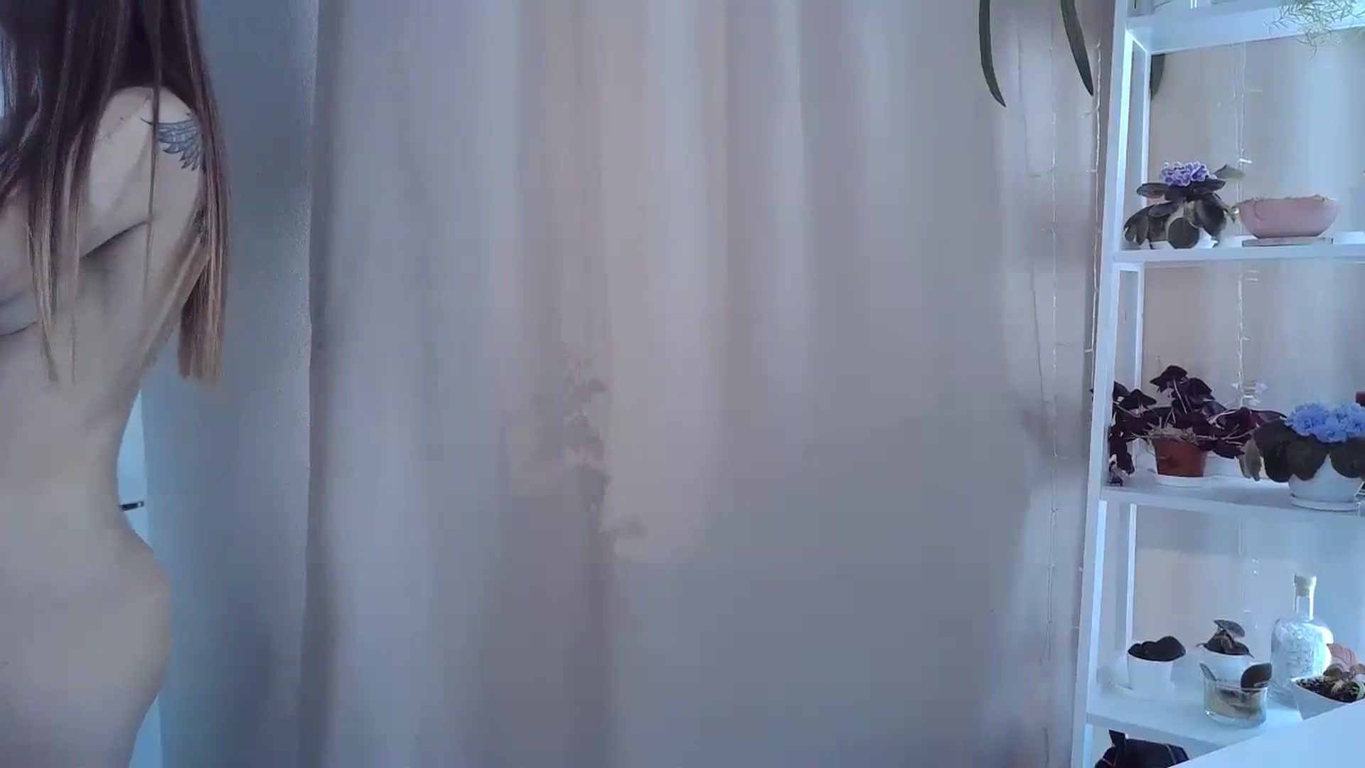 Gallery image thumbnail from Sunrise_Ntl's myfreecams stream on, 08/14/2023, 13:39 image 20 of 20