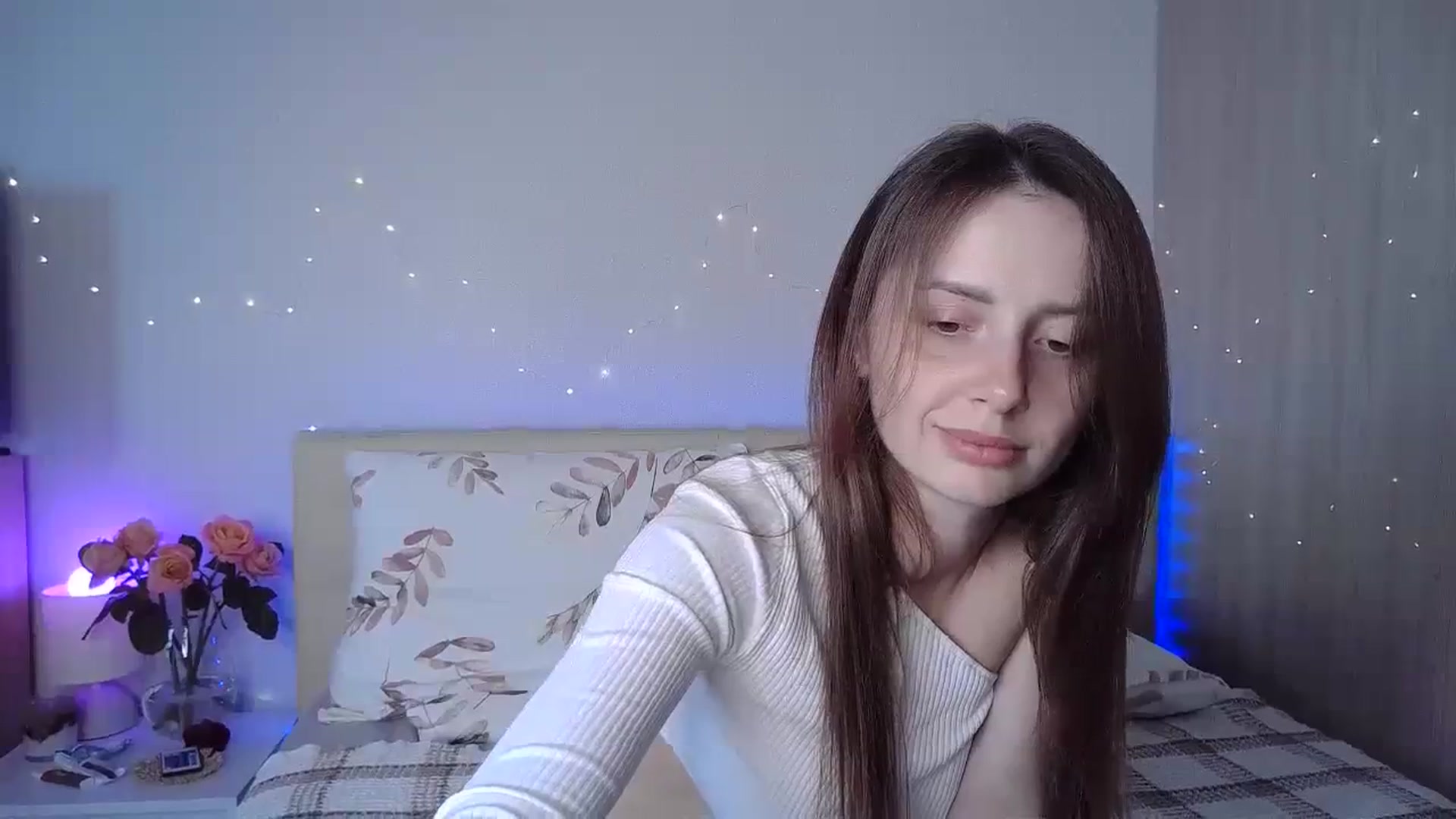 Gallery image thumbnail from Sunrise_Ntl's myfreecams stream on, 08/26/2023, 12:56 image 10 of 20