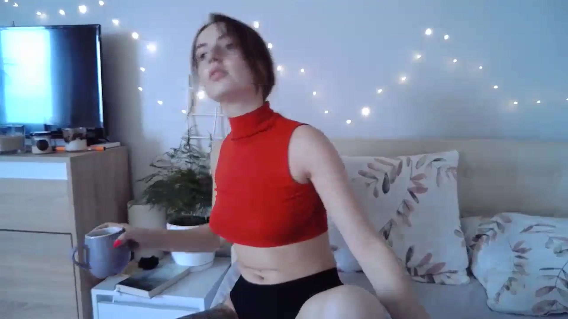 Gallery image thumbnail from Sunrise_Ntl's myfreecams stream on, 09/04/2023, 14:26 image 7 of 20