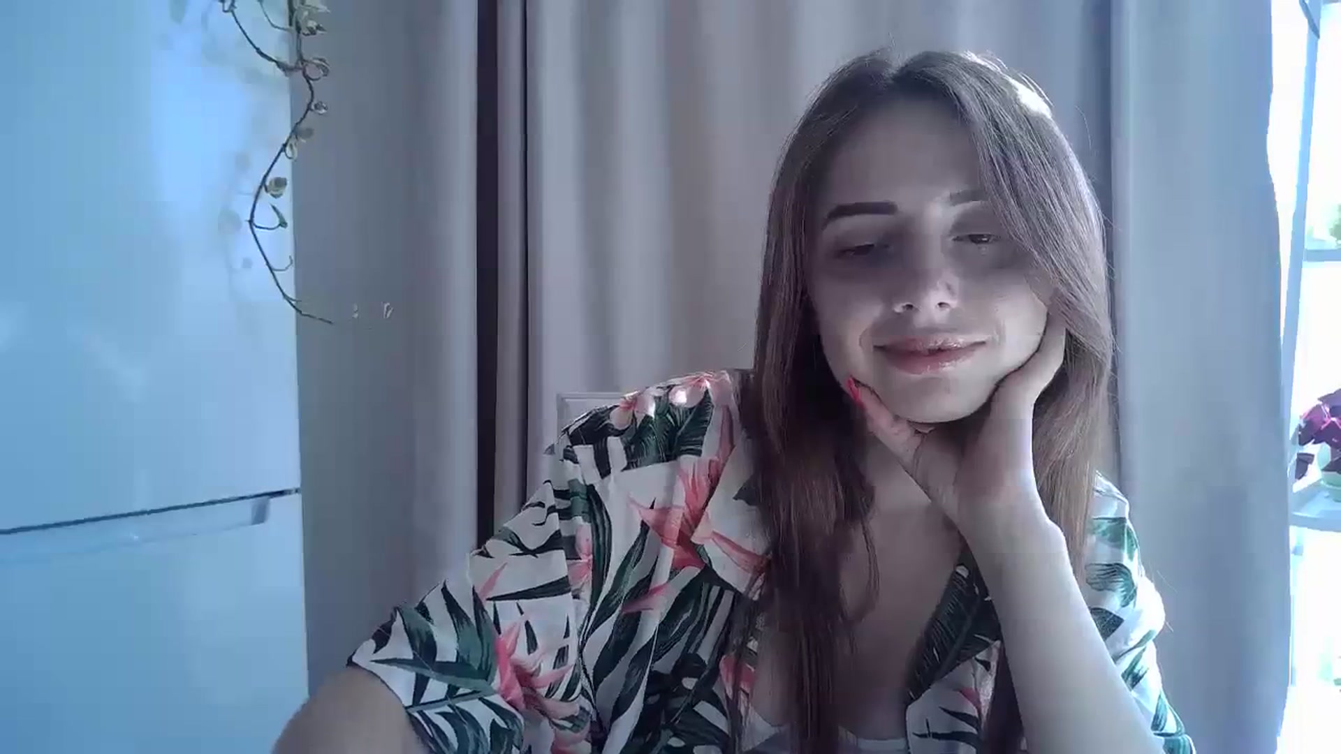 Gallery image thumbnail from Sunrise_Ntl's myfreecams stream on, 09/10/2023, 14:14 image 10 of 20