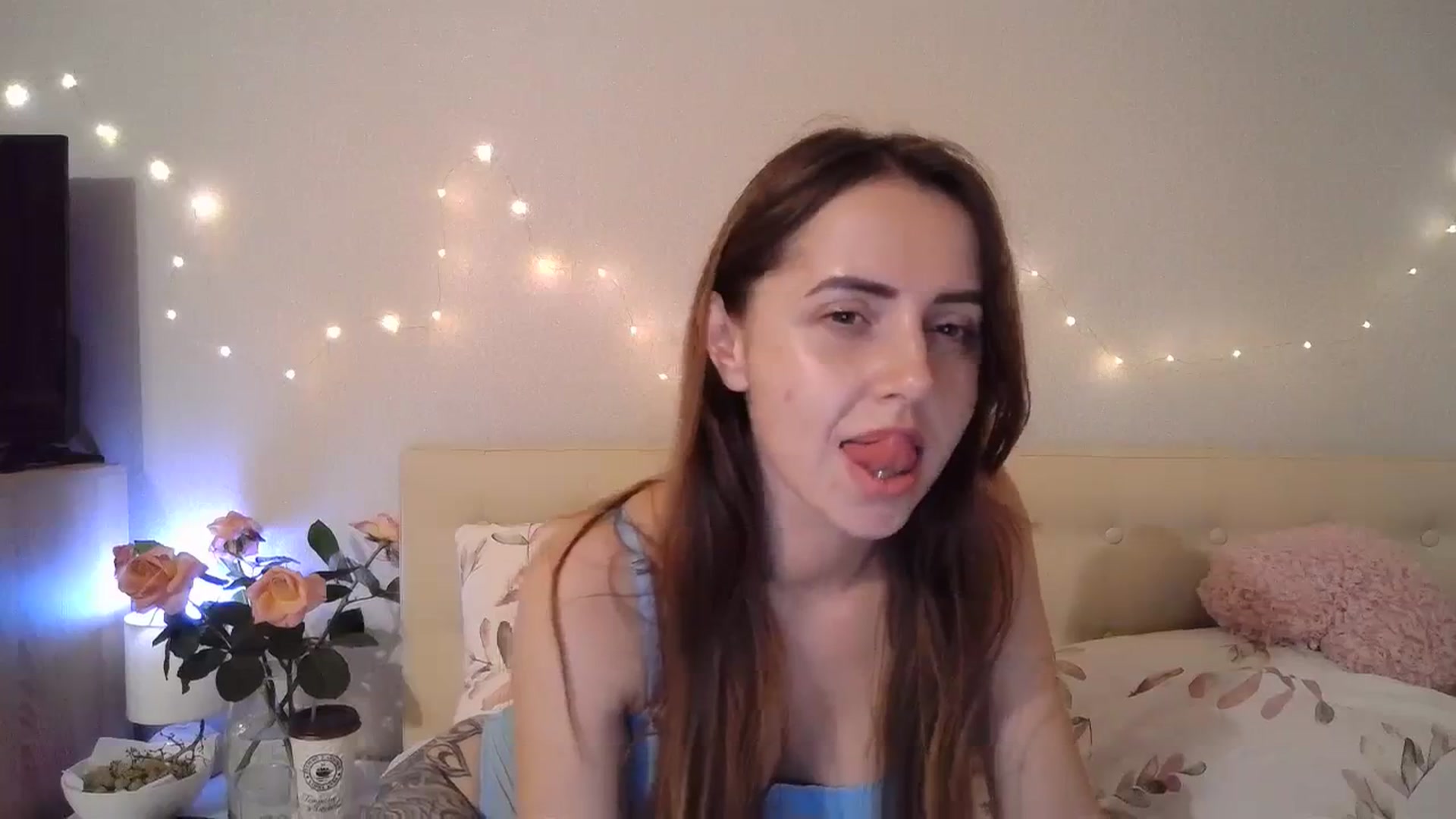 Gallery image thumbnail from Sunrise_Ntl's myfreecams stream on, 09/16/2023, 20:35 image 3 of 20