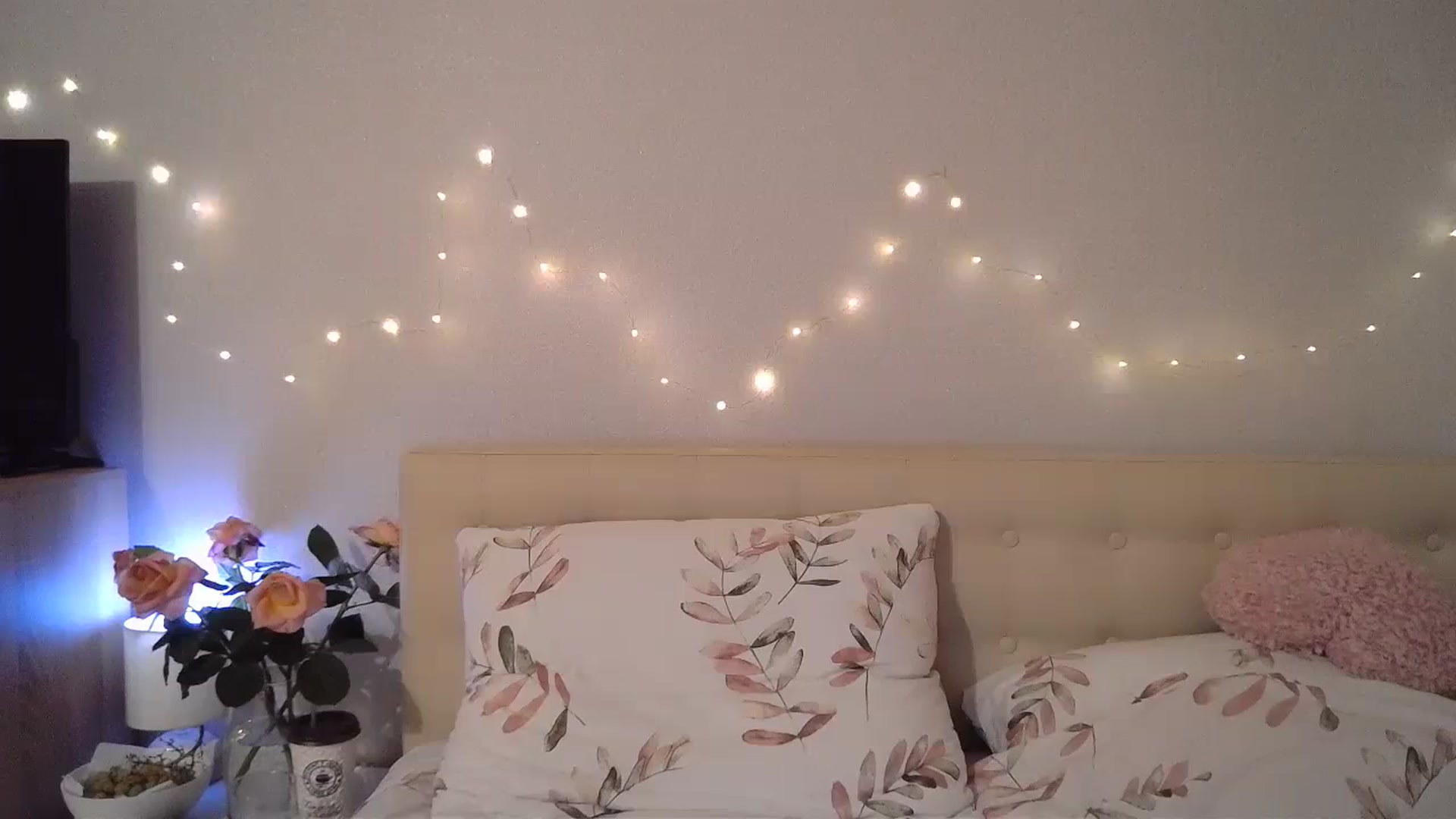 Gallery image thumbnail from Sunrise_Ntl's myfreecams stream on, 09/16/2023, 20:35 image 4 of 20