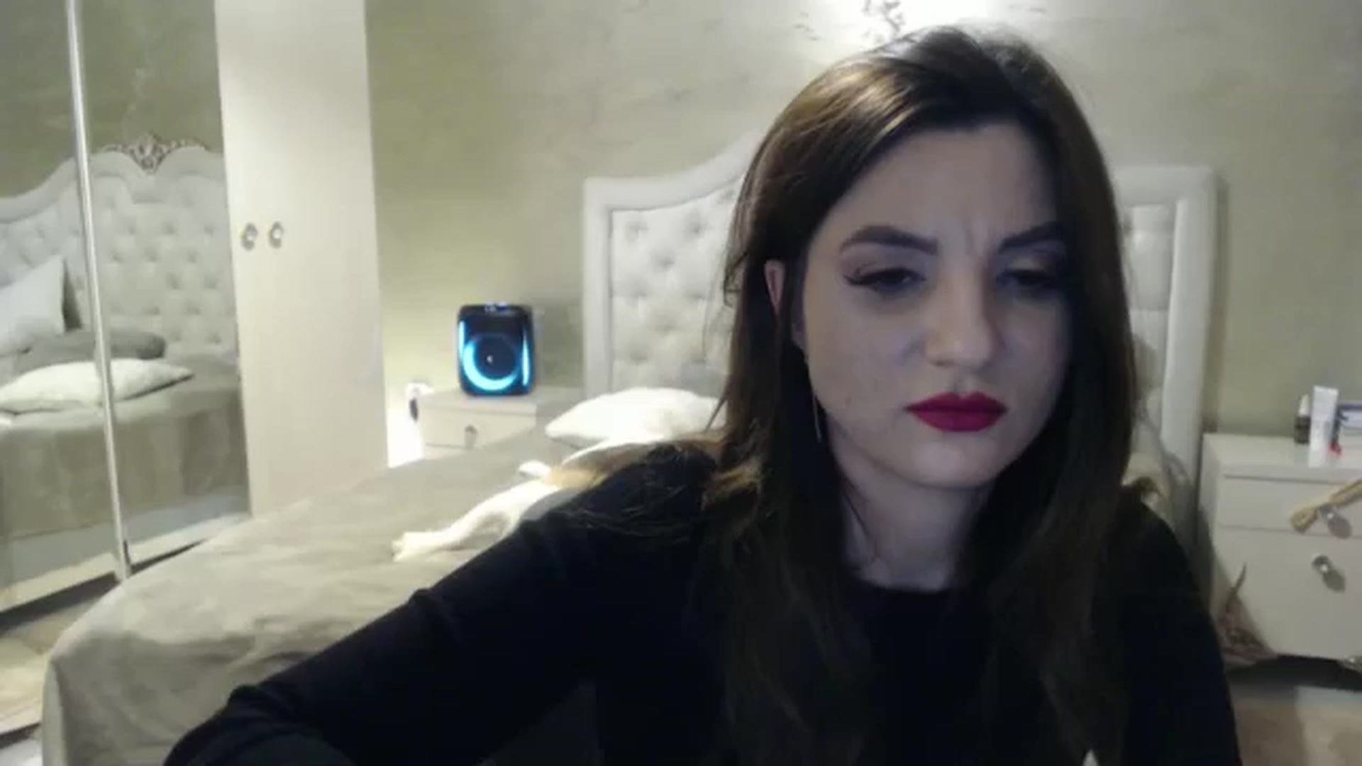 Gallery image thumbnail from SunshineGirl's myfreecams stream on, 01/01/2025, 02:50 image 3 of 20
