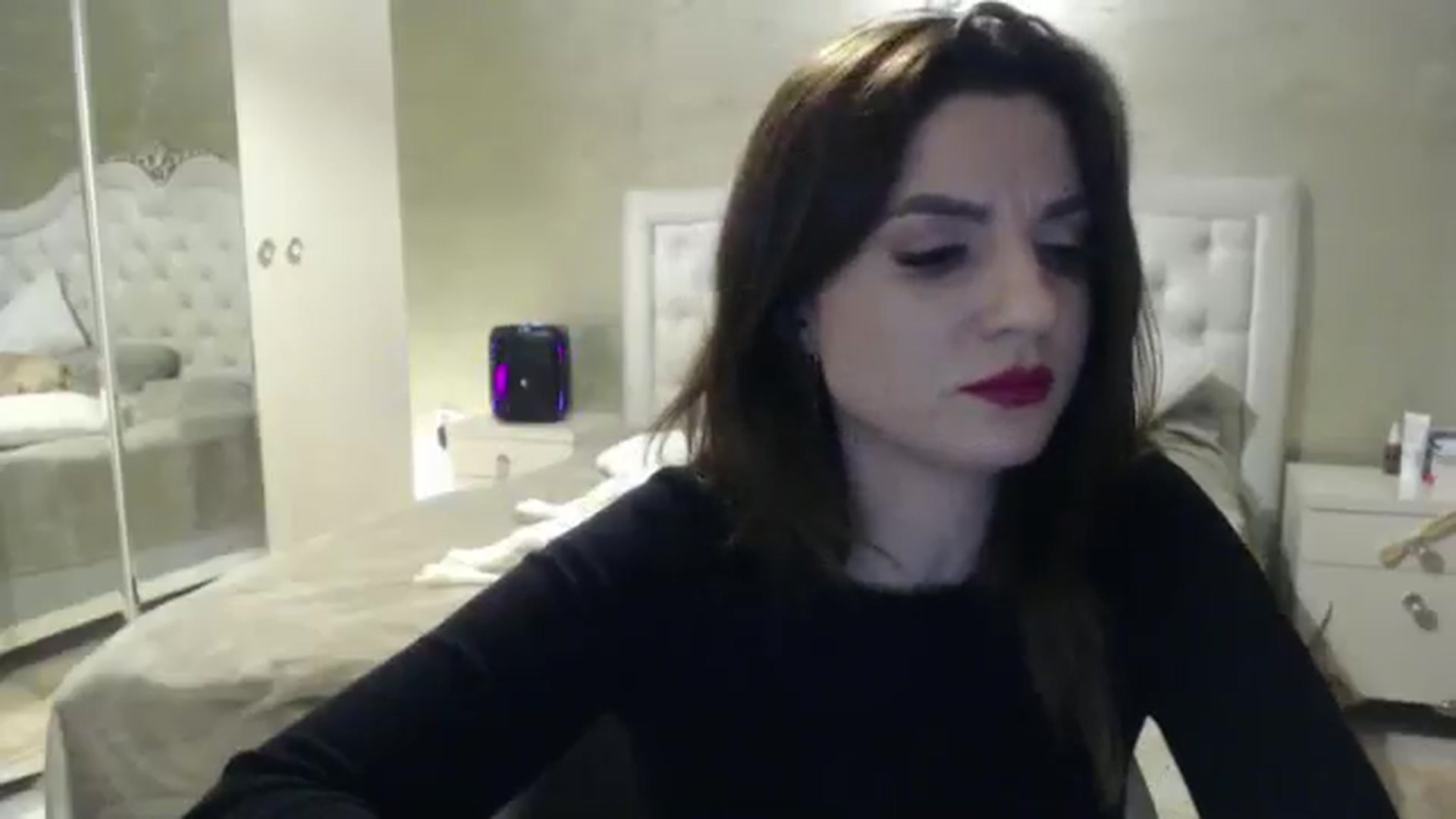 Gallery image thumbnail from SunshineGirl's myfreecams stream on, 01/01/2025, 02:50 image 14 of 20