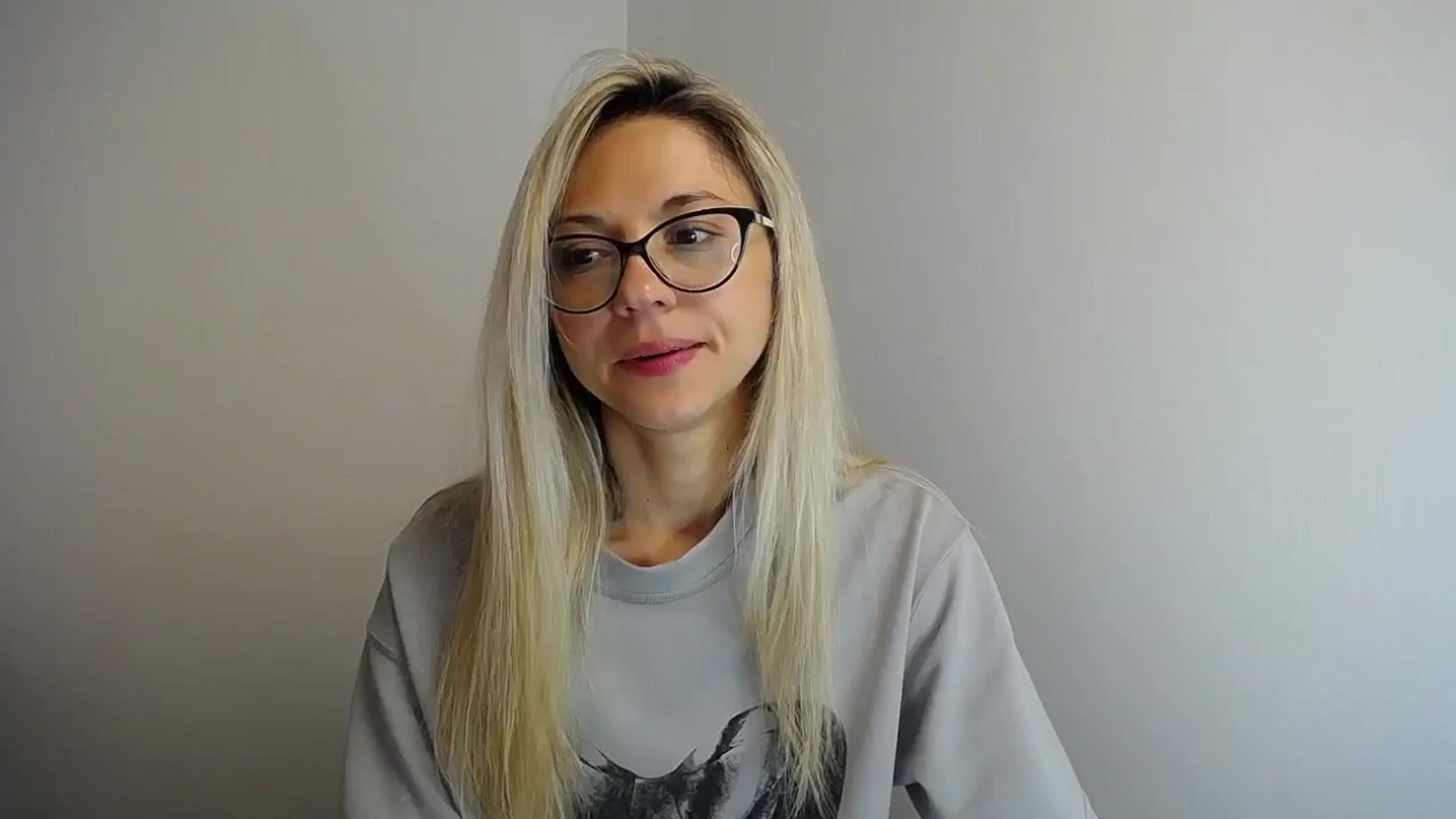 Gallery image thumbnail from Sunshine_alis's myfreecams stream on, 04/26/2024, 13:53 image 13 of 20
