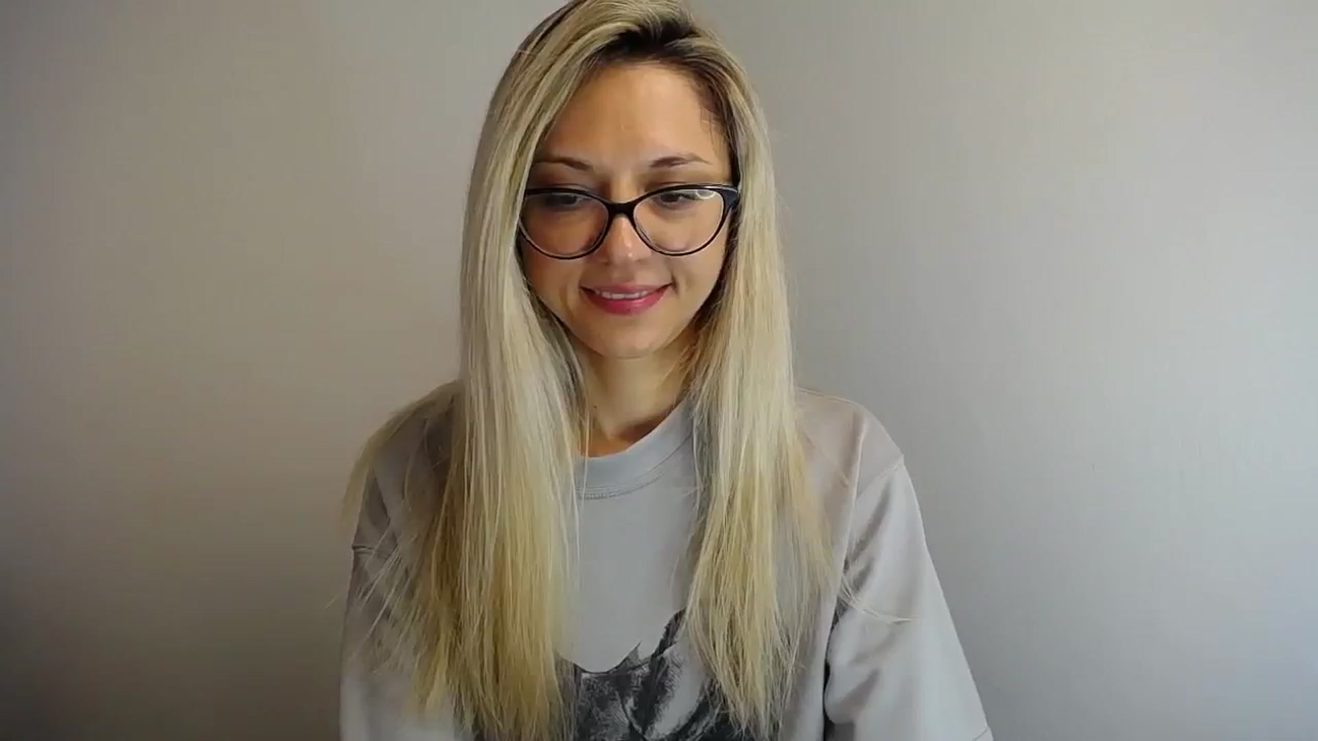 Gallery image thumbnail from Sunshine_alis's myfreecams stream on, 04/26/2024, 13:53 image 15 of 20